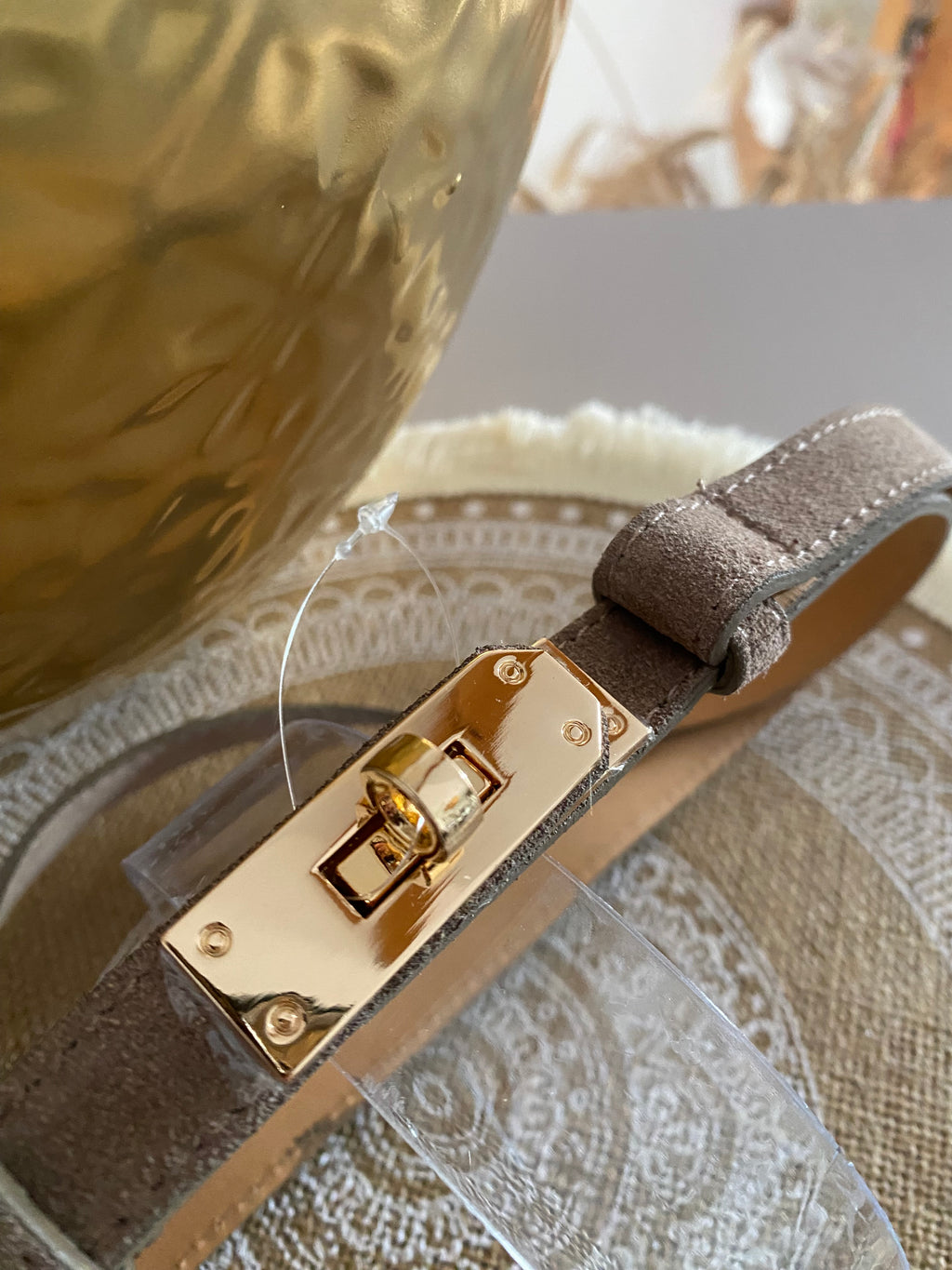 CEINTURE H  REGLABLE CROUTE DE CUIR  ( COCOLAT, NOIR,CAMEL, DORE , BORDEAUX,TAUPEE)