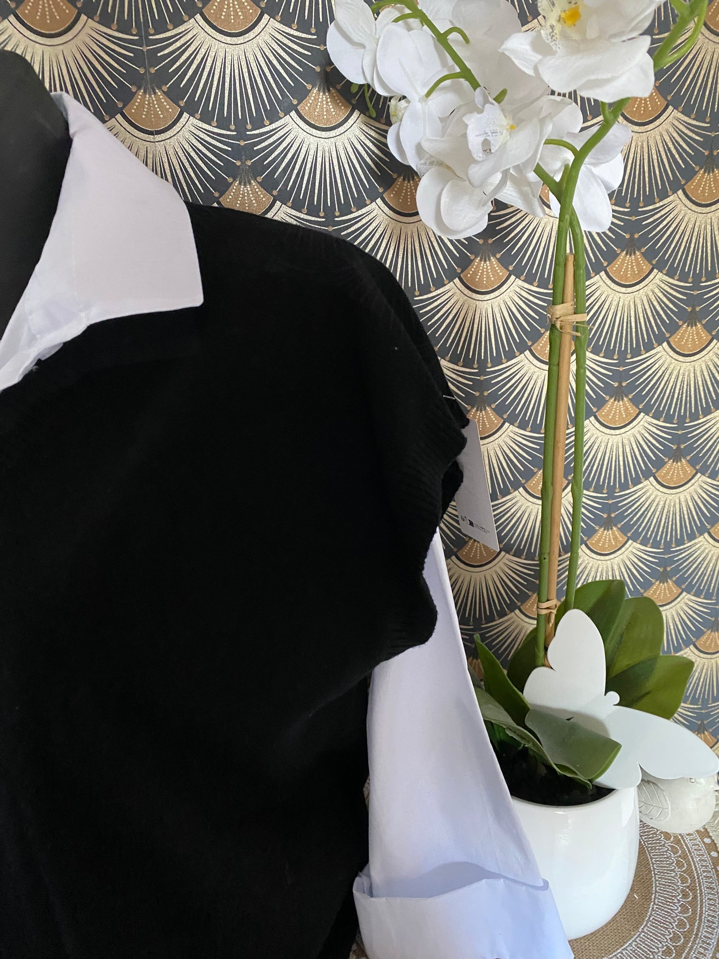 ENSEMBLE PULL SANS MANCHE ET CHEMISE   TU 36/44  NOIR