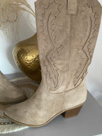 BOTTES SAVANHA   36/37/38/39/40/41  CATEGORIE CHAUSSURES