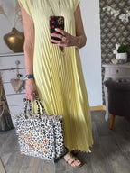 ROBE MAGIQUE  TU 36/46  JAUNE PALE