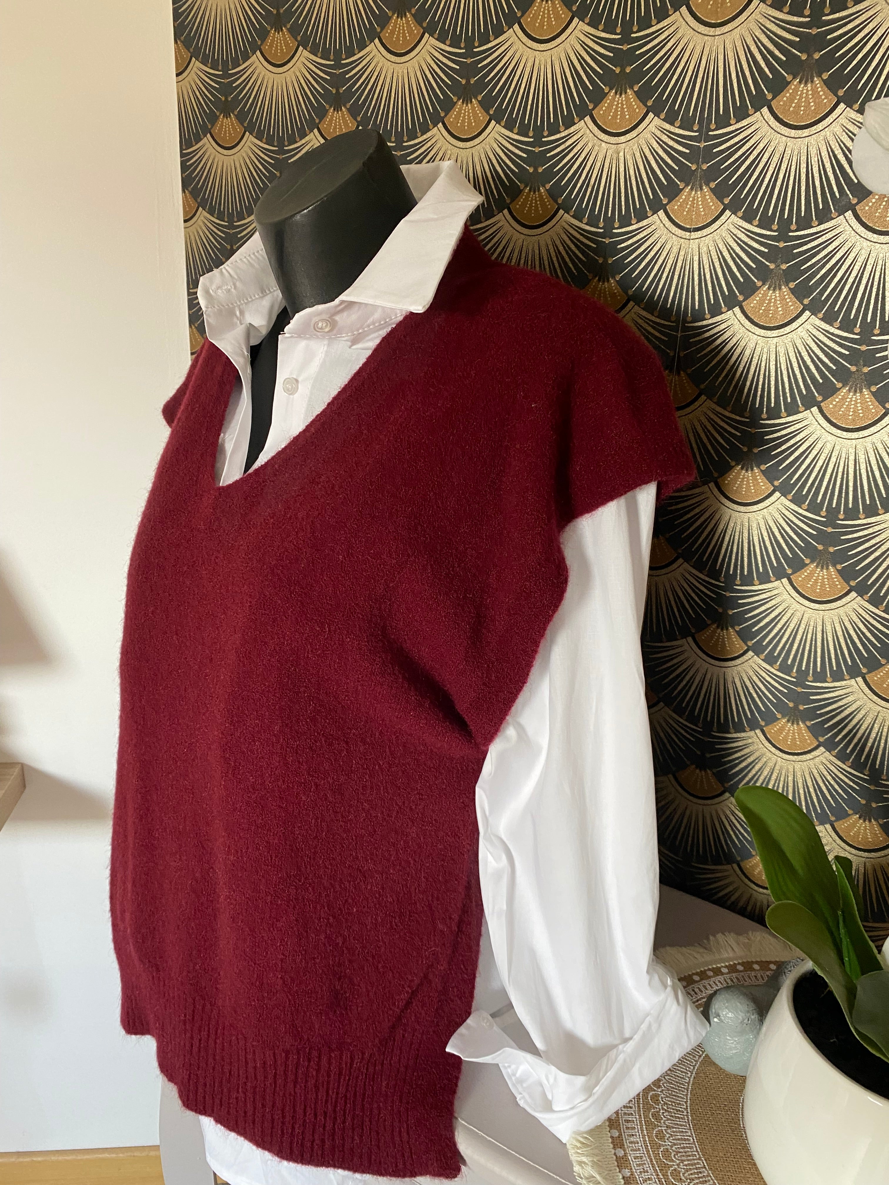 PULL SANS MANCHE  SOLEIL BORDEAUX  TU36/44