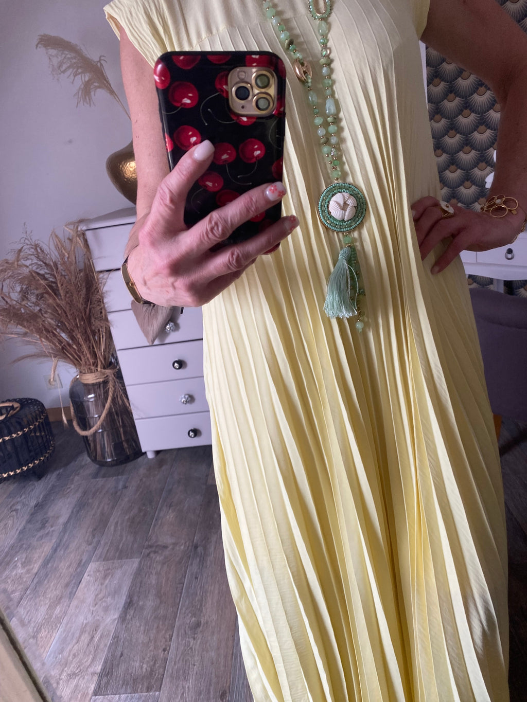 ROBE MAGIQUE  TU 36/46  JAUNE PALE