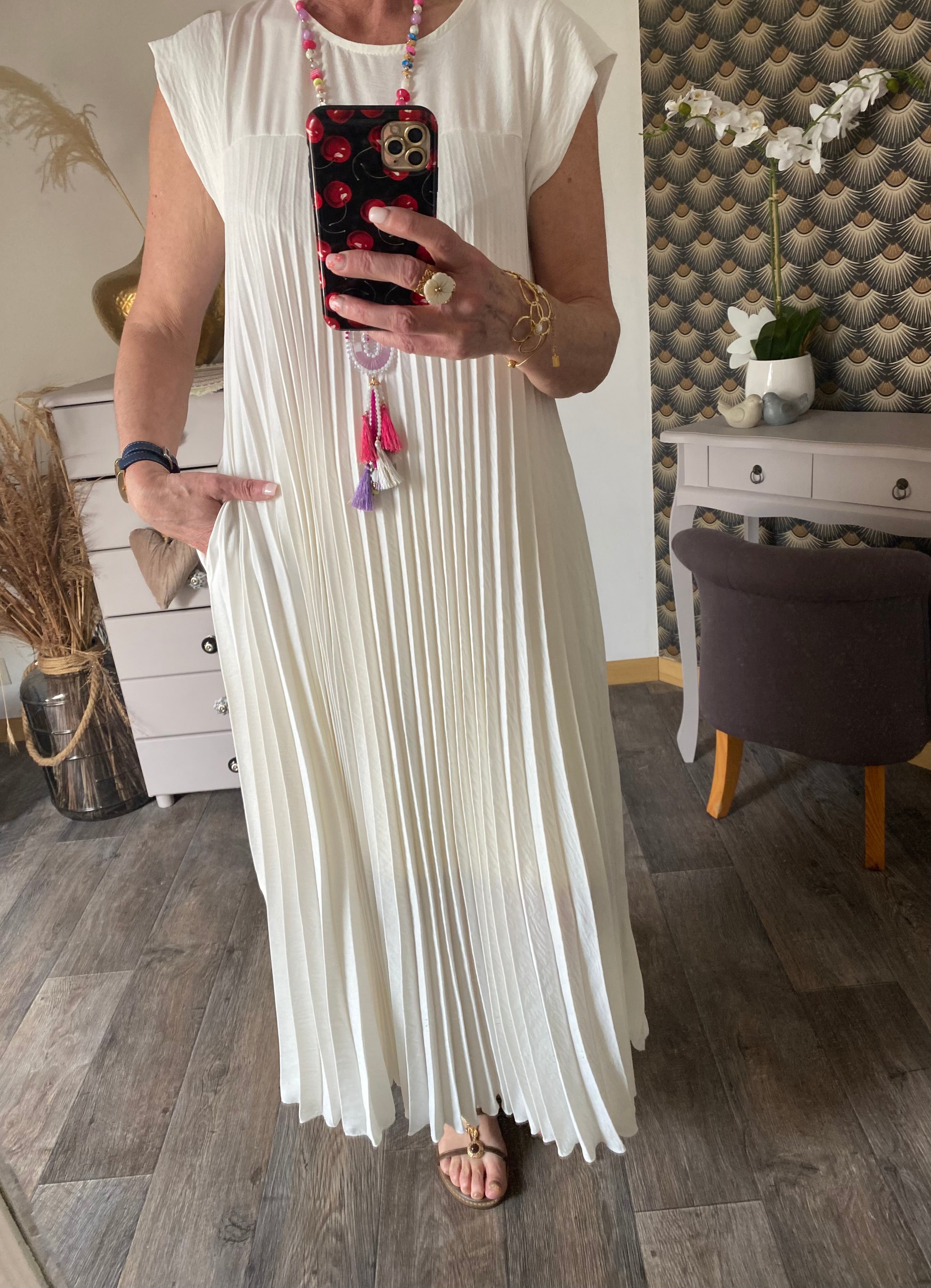ROBE MAGIQUE  TU 36/46  BLANC