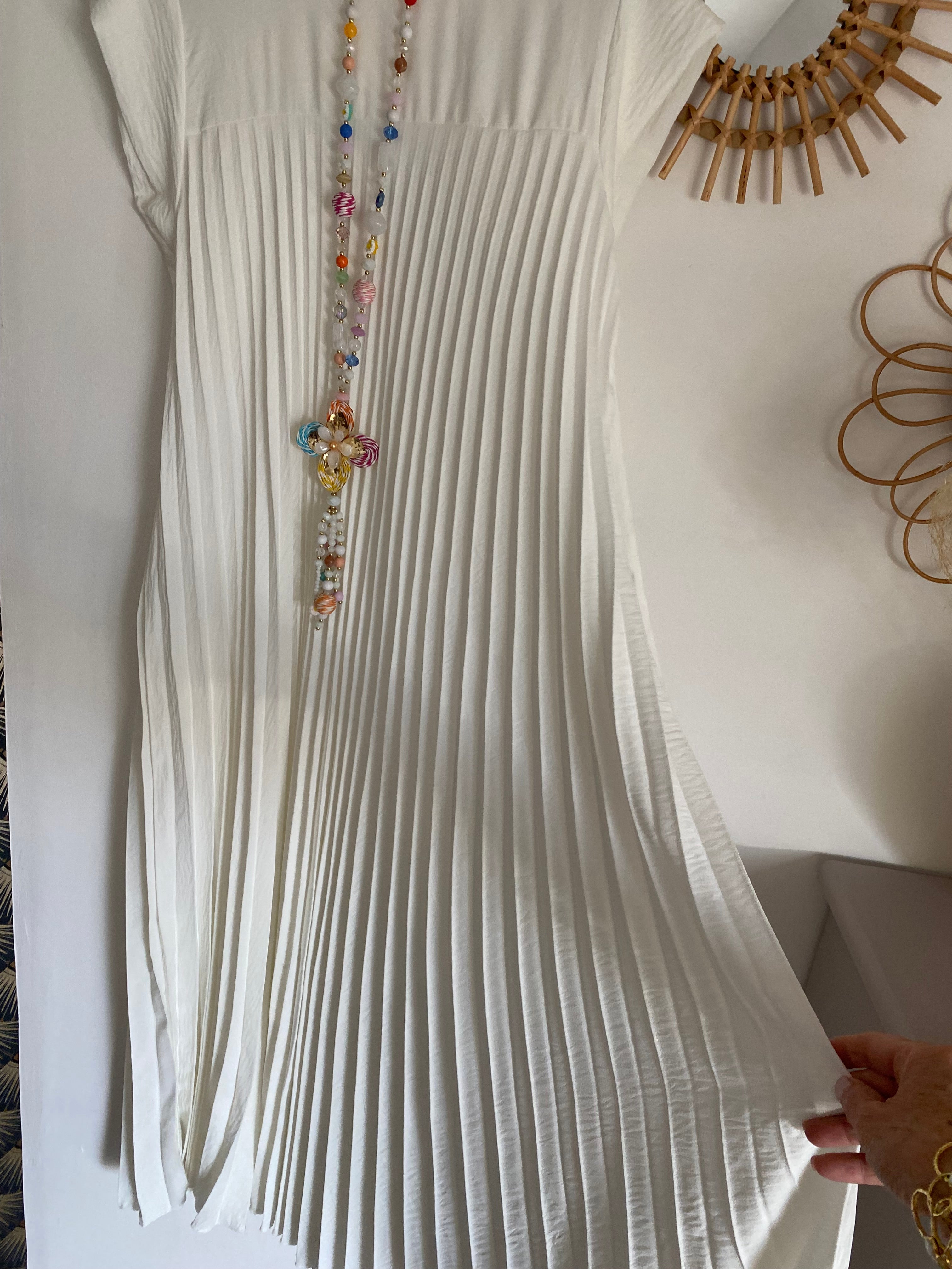 ROBE MAGIQUE  TU 36/46  BLANC
