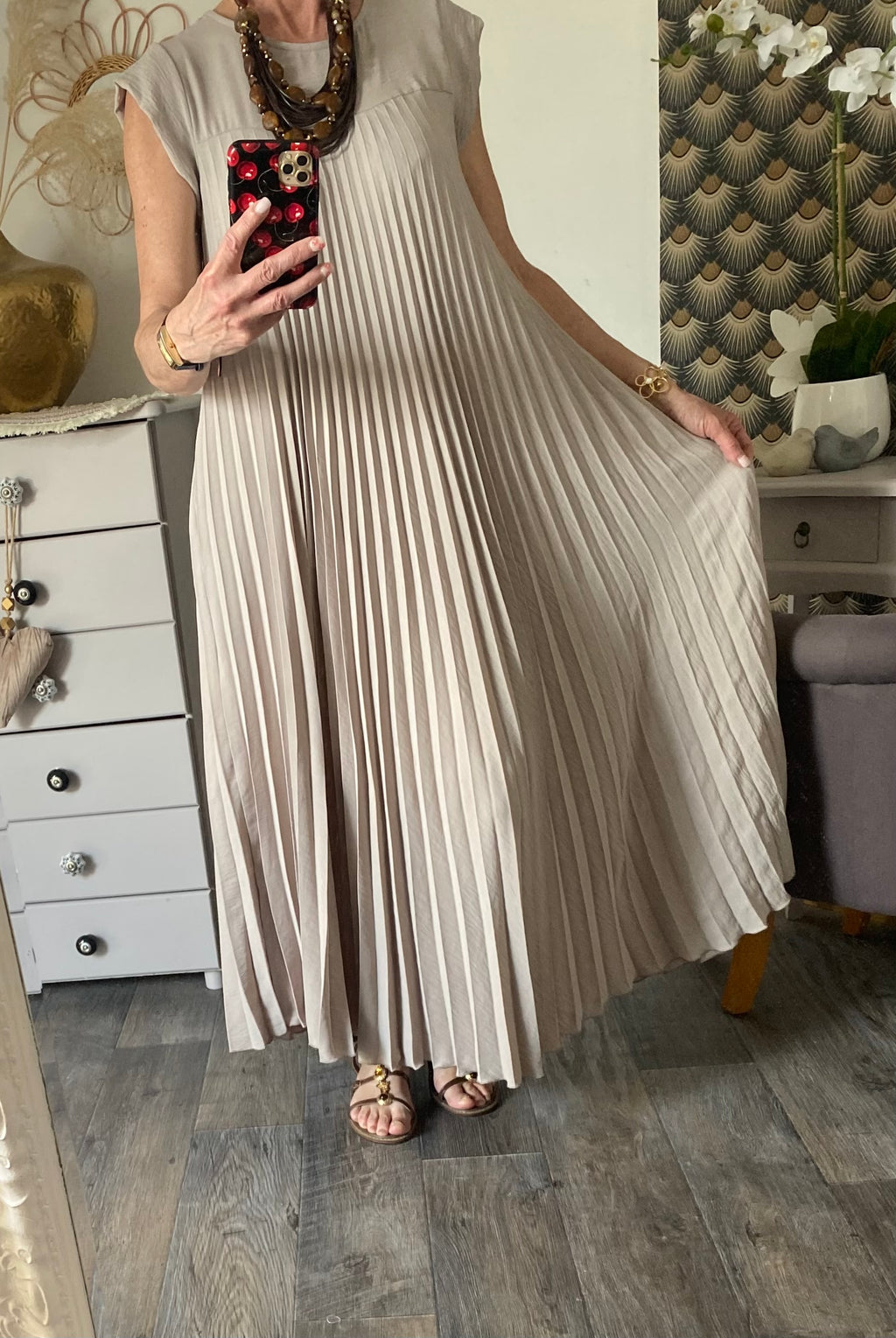 ROBE MAGIQUE  TU 36/46  BEIGE