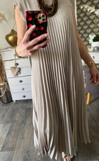 ROBE MAGIQUE  TU 36/46  BEIGE
