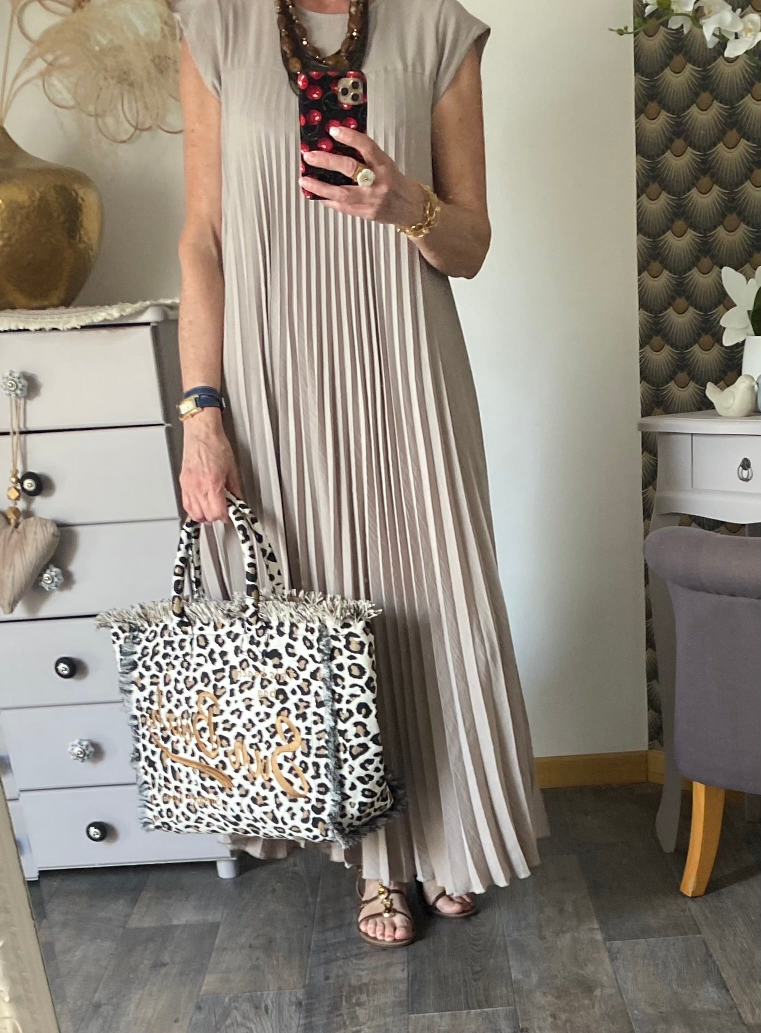 ROBE MAGIQUE  TU 36/46  BEIGE