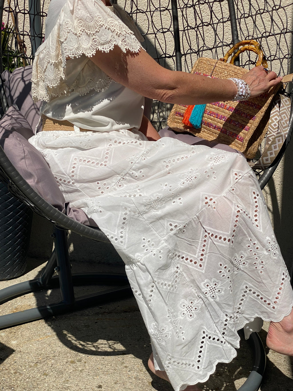 JUPE BOHEME  38/46  BRODERIE ANGLAISE