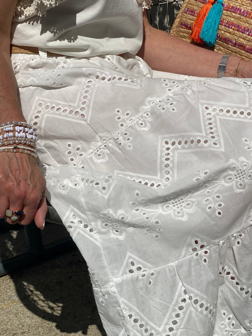 JUPE BOHEME  38/46  BRODERIE ANGLAISE