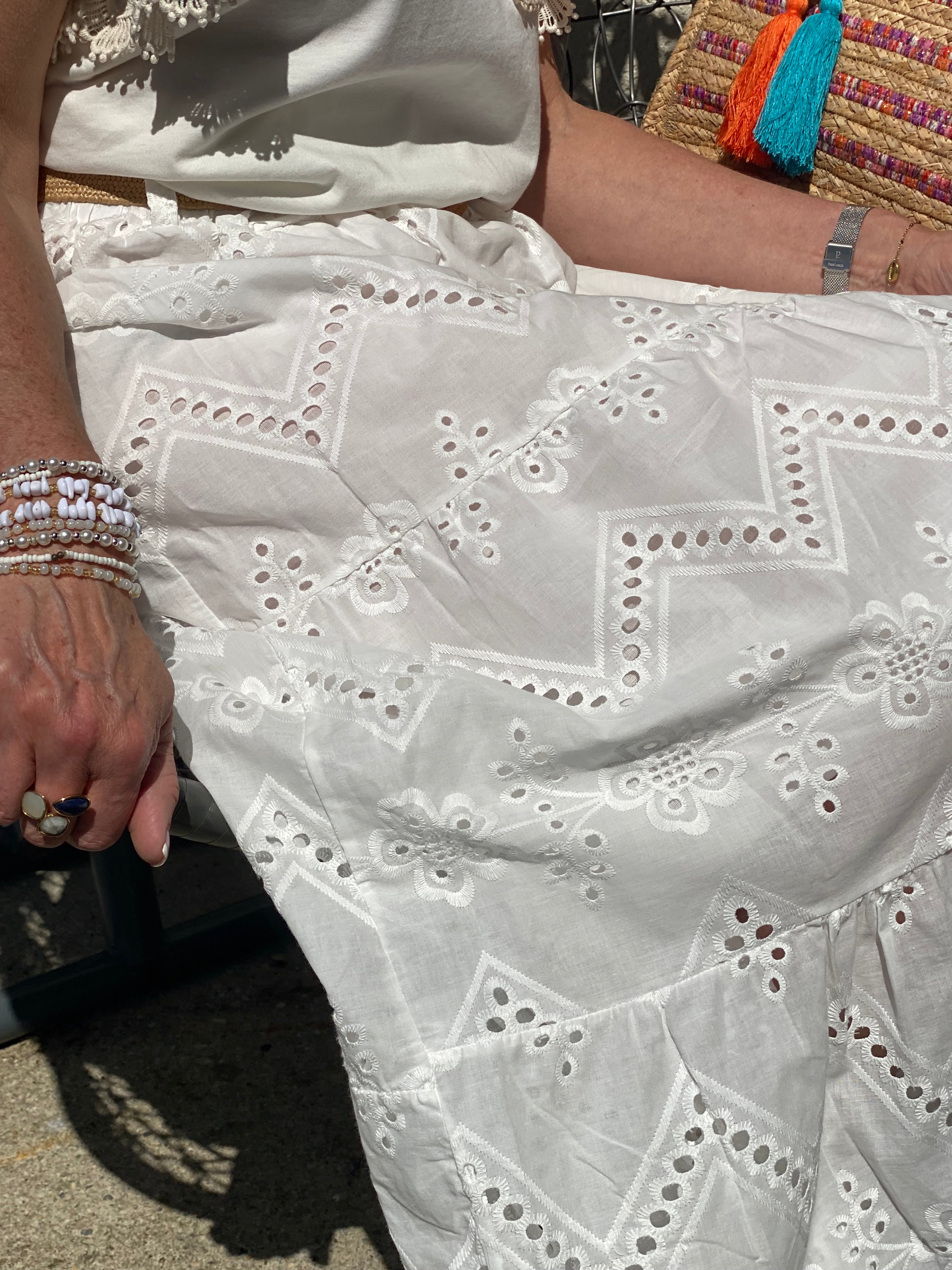 JUPE BOHEME  38/46  BRODERIE ANGLAISE