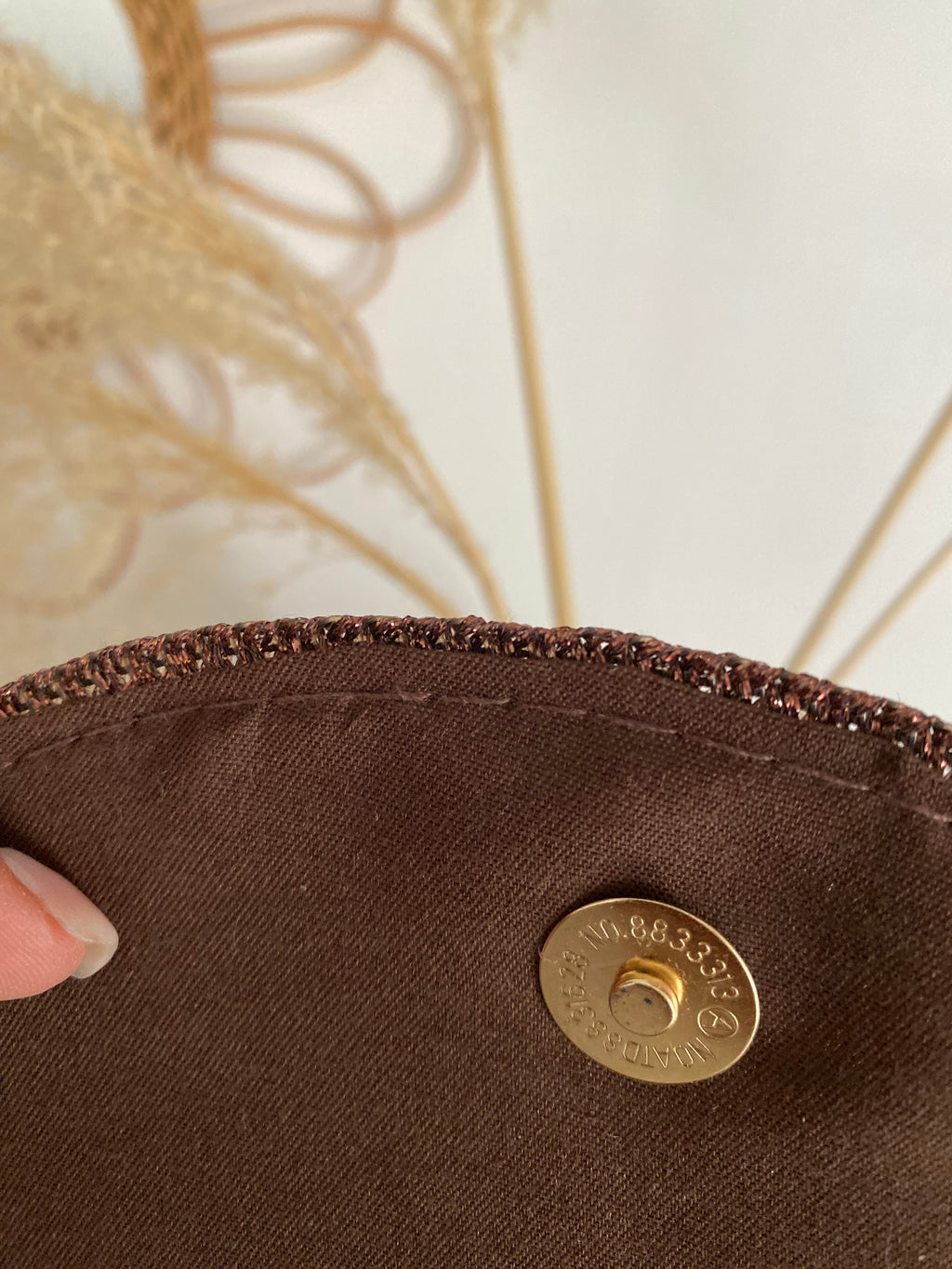 SAC POCHETTE IRISEE CHOCO