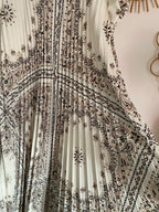 ROBE LONGUE PLISSEE  TU 36/46  ECRU A MOTIFS