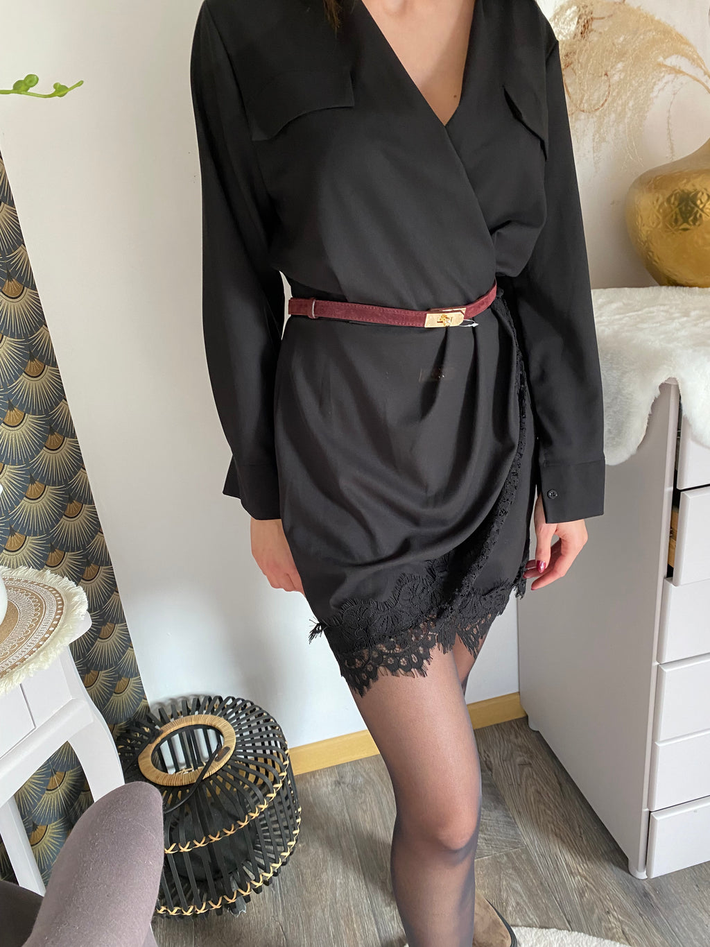 ROBE DENTELLE NOIRE  TU36/42