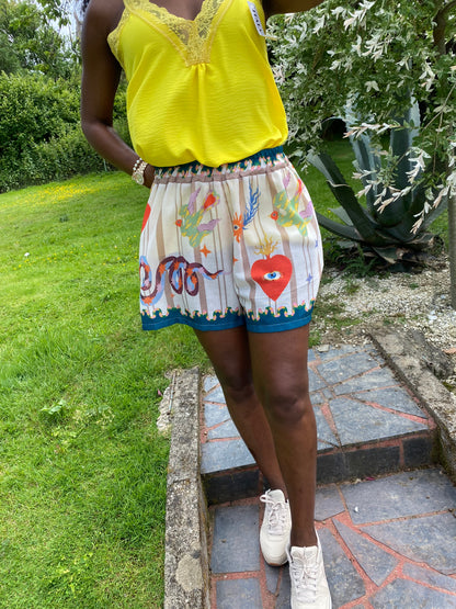 TOP DENTELLE  JAUNE   40/ 44 collection dolce vita