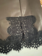 JUPE SHORT SIMILI MARRON   TAILLES:S OU M