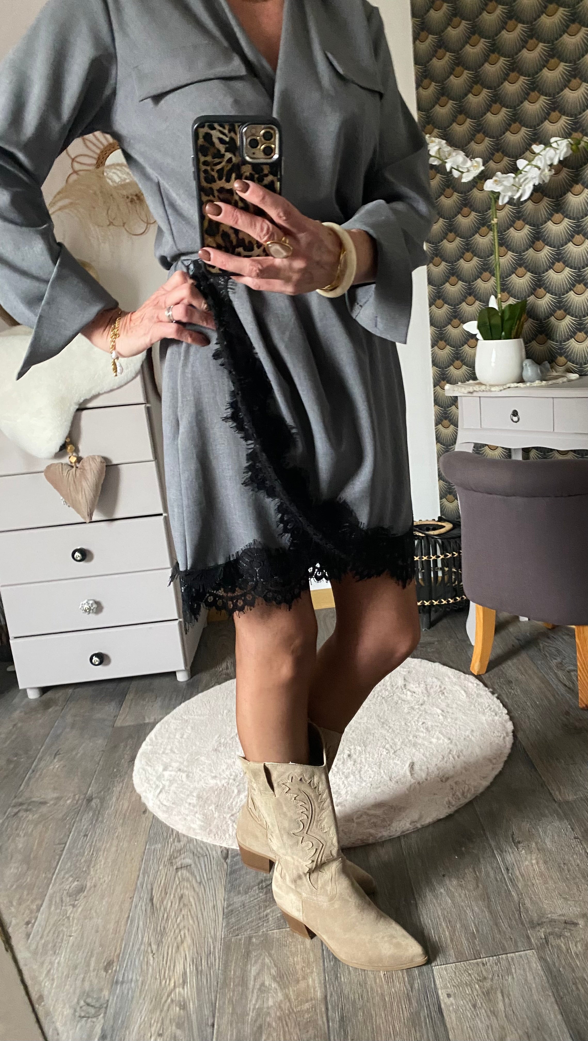 ROBE DENTELLE GRISE TU36/42
