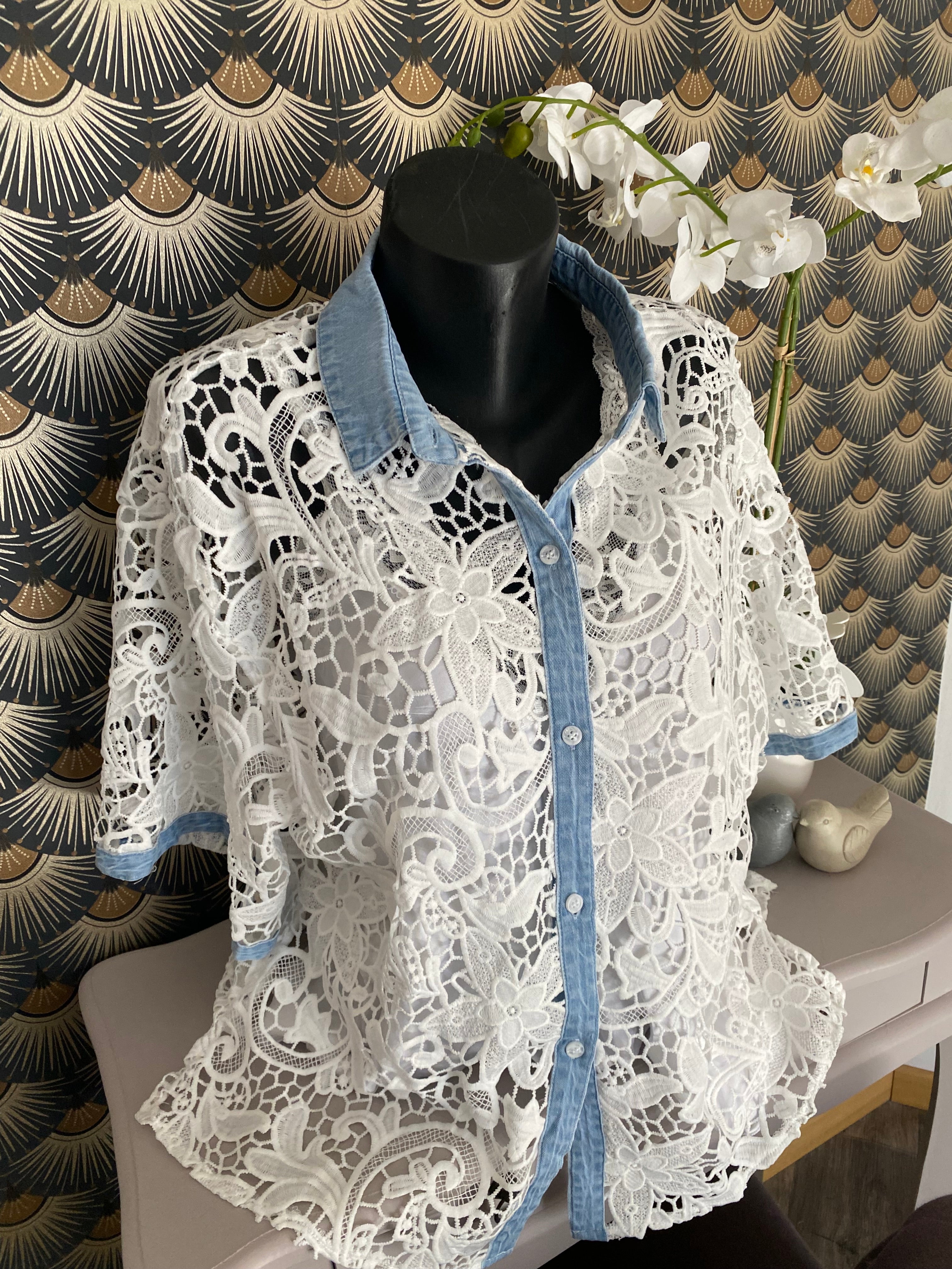 CHEMISE CROCHET ET JEAN  TAILLE S/M