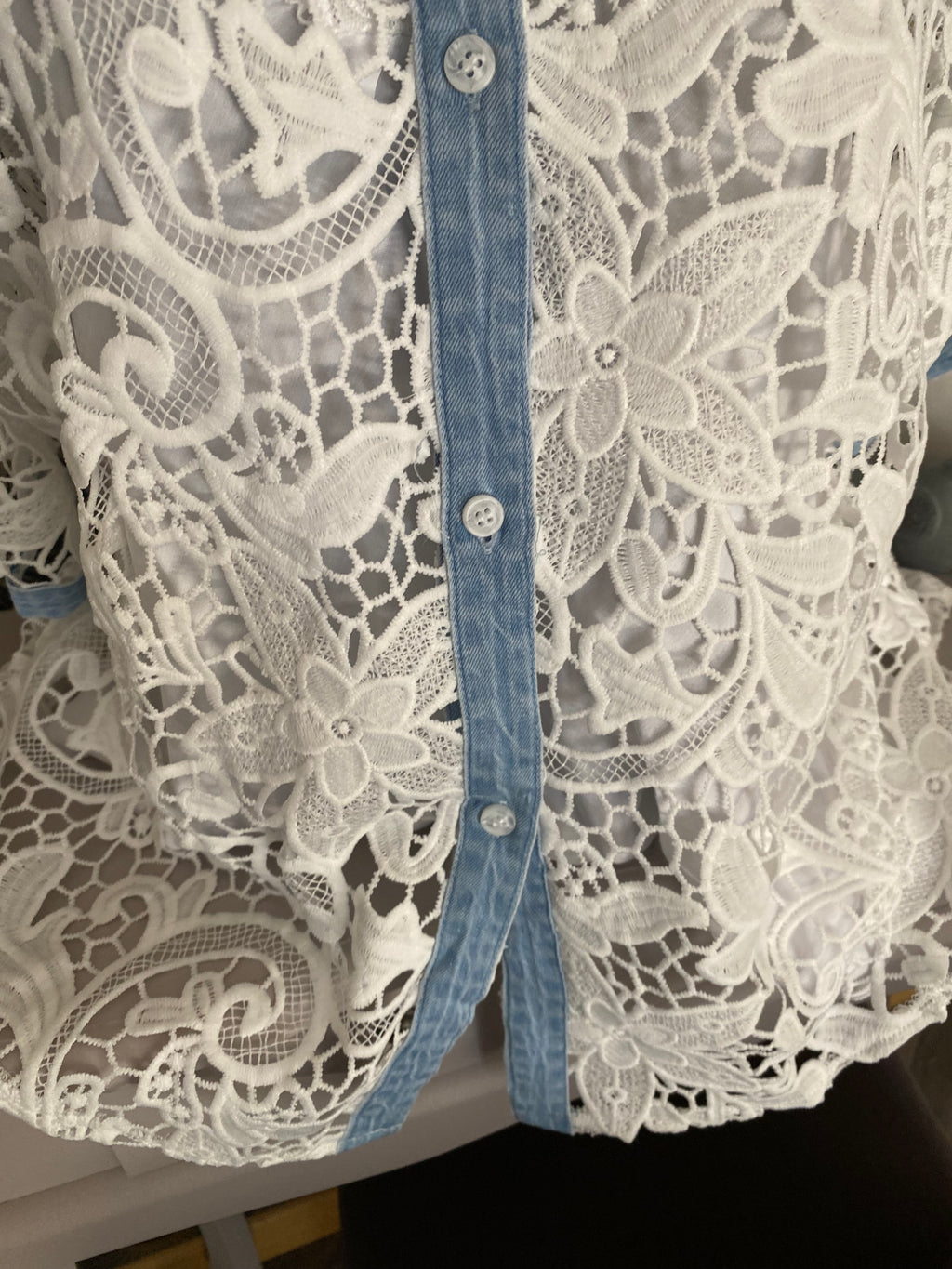 CHEMISE CROCHET ET JEAN  TAILLE S/M