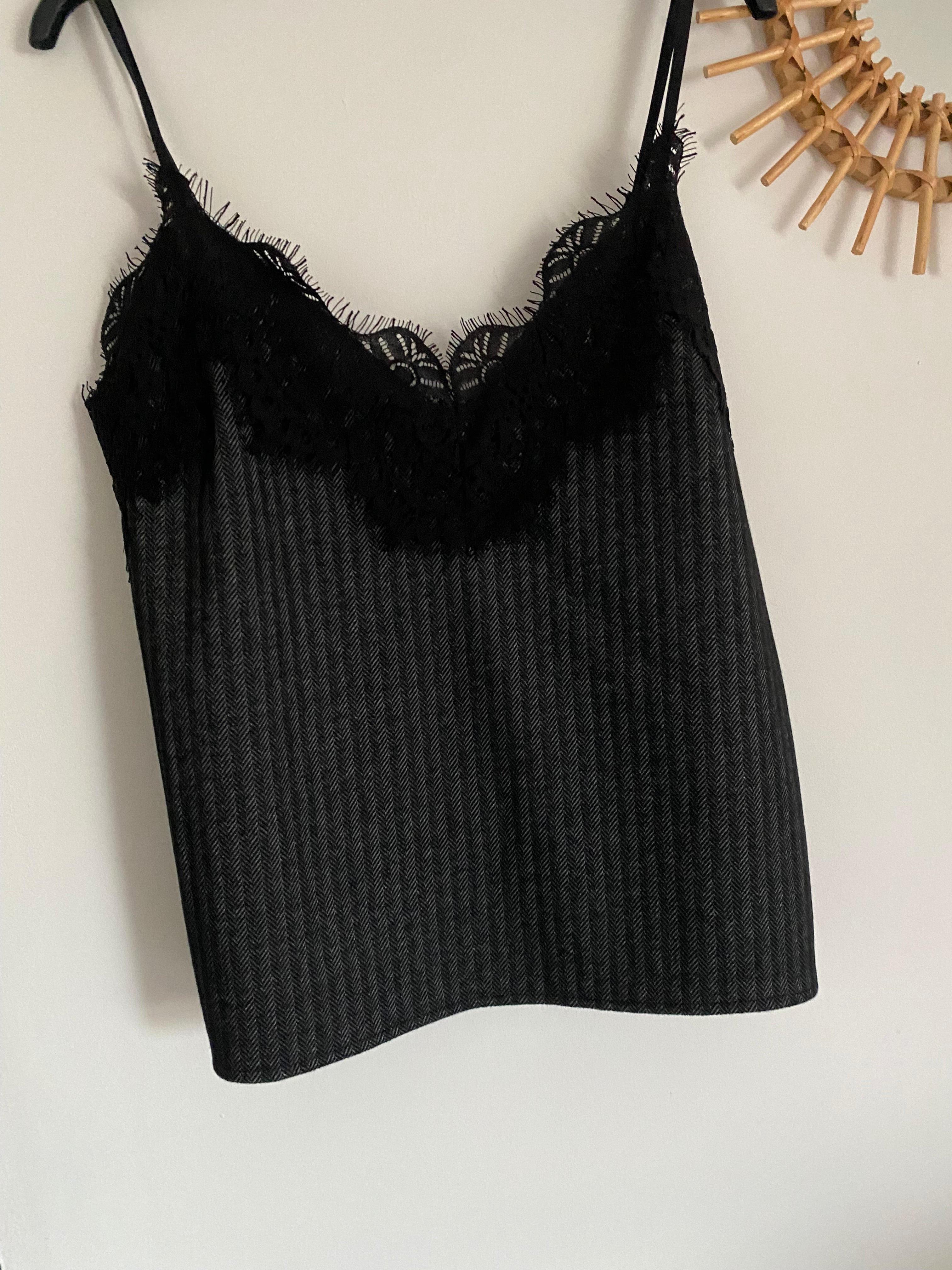 TOP RAYE CARLA TU 34/40  CHOCOLAT OU NOIR