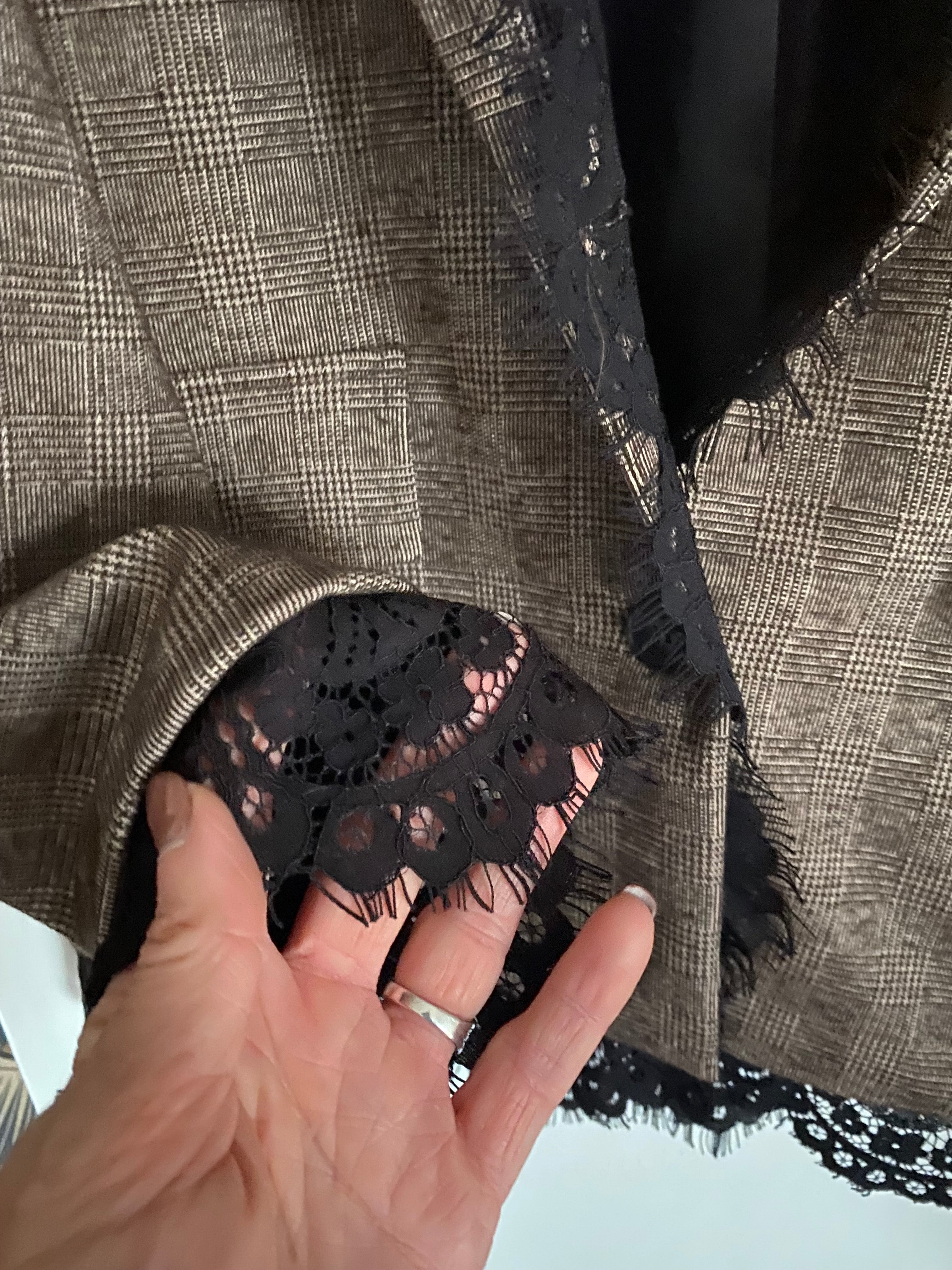 VESTE BLAZER DENTELLE CHO  TU36/44