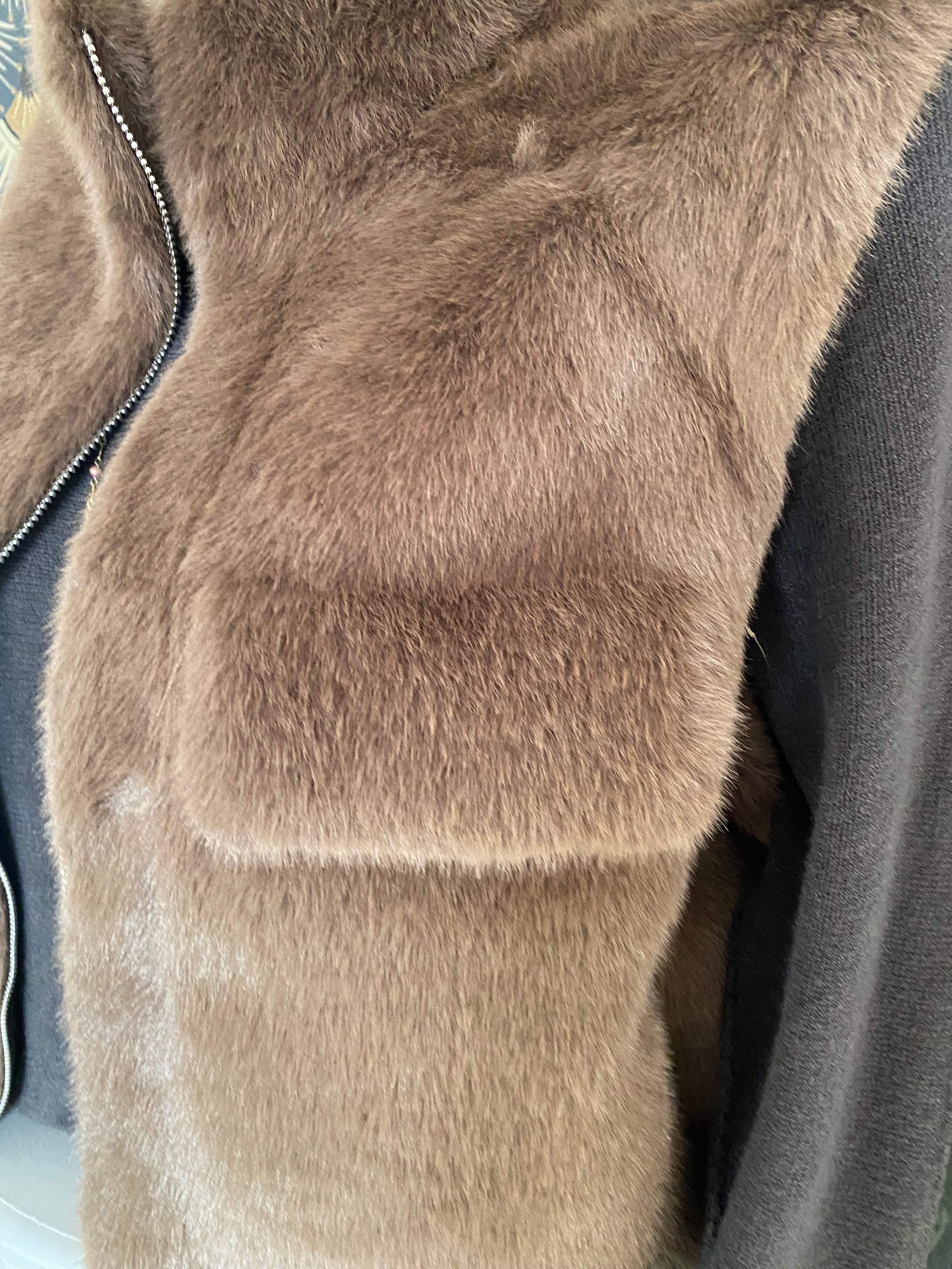 VESTE FAUSSE FOURRURE JADE  CAFE  TU 36/44