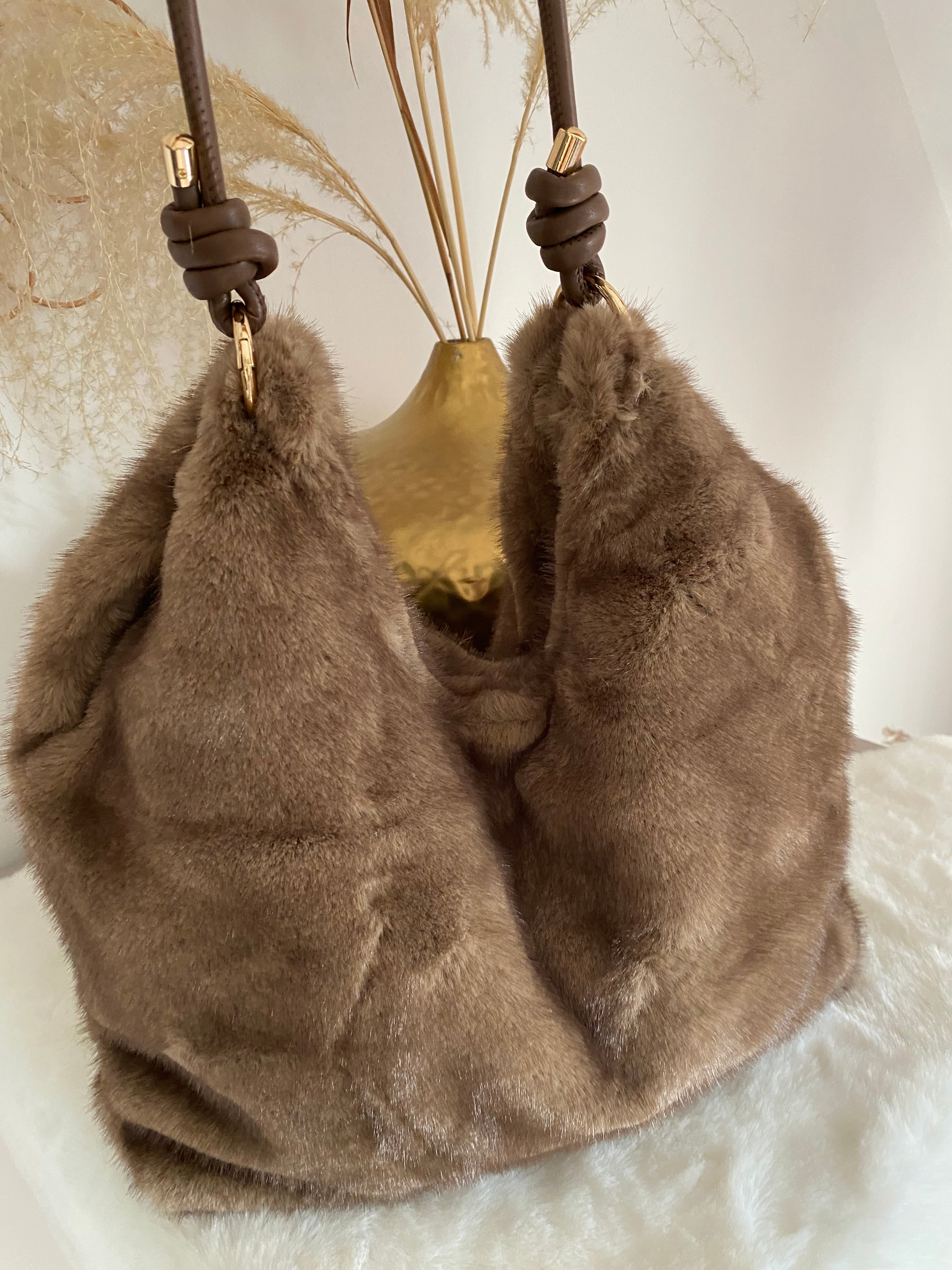 SAC FAUSSE FOURRURE LEA TAUPE