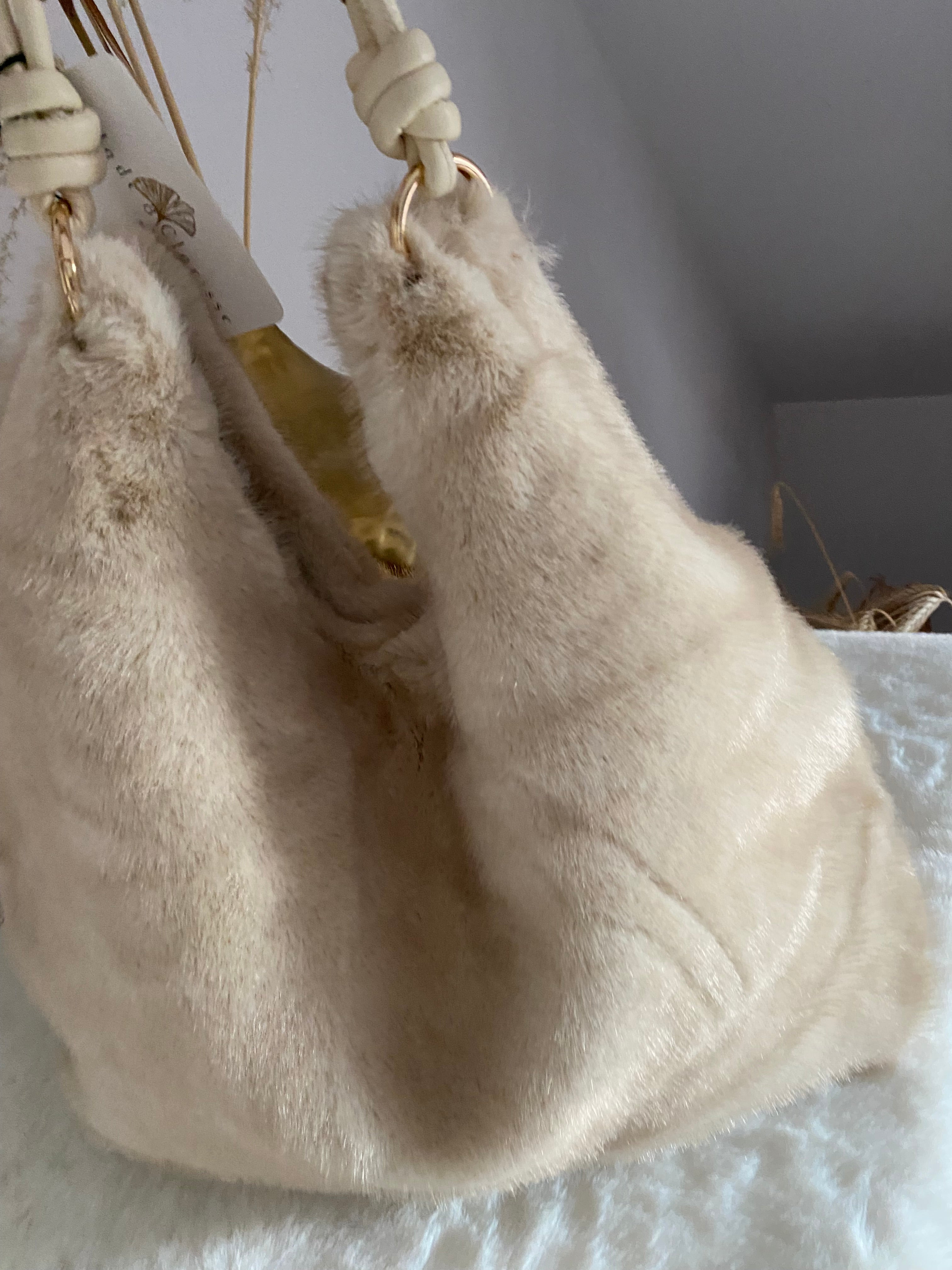 SAC FAUSSE FOURRURE LEA BEIGE