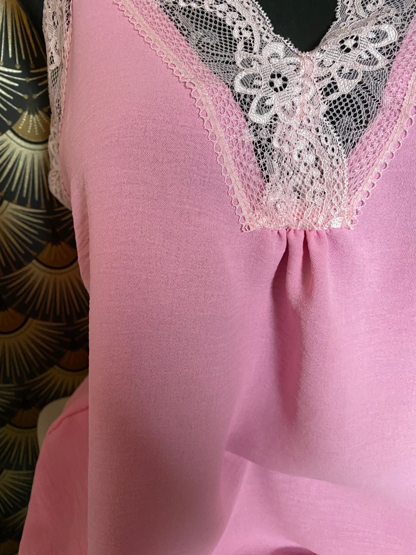 TOP DENTELLE  ROSE   40/ 44 collection dolce vita
