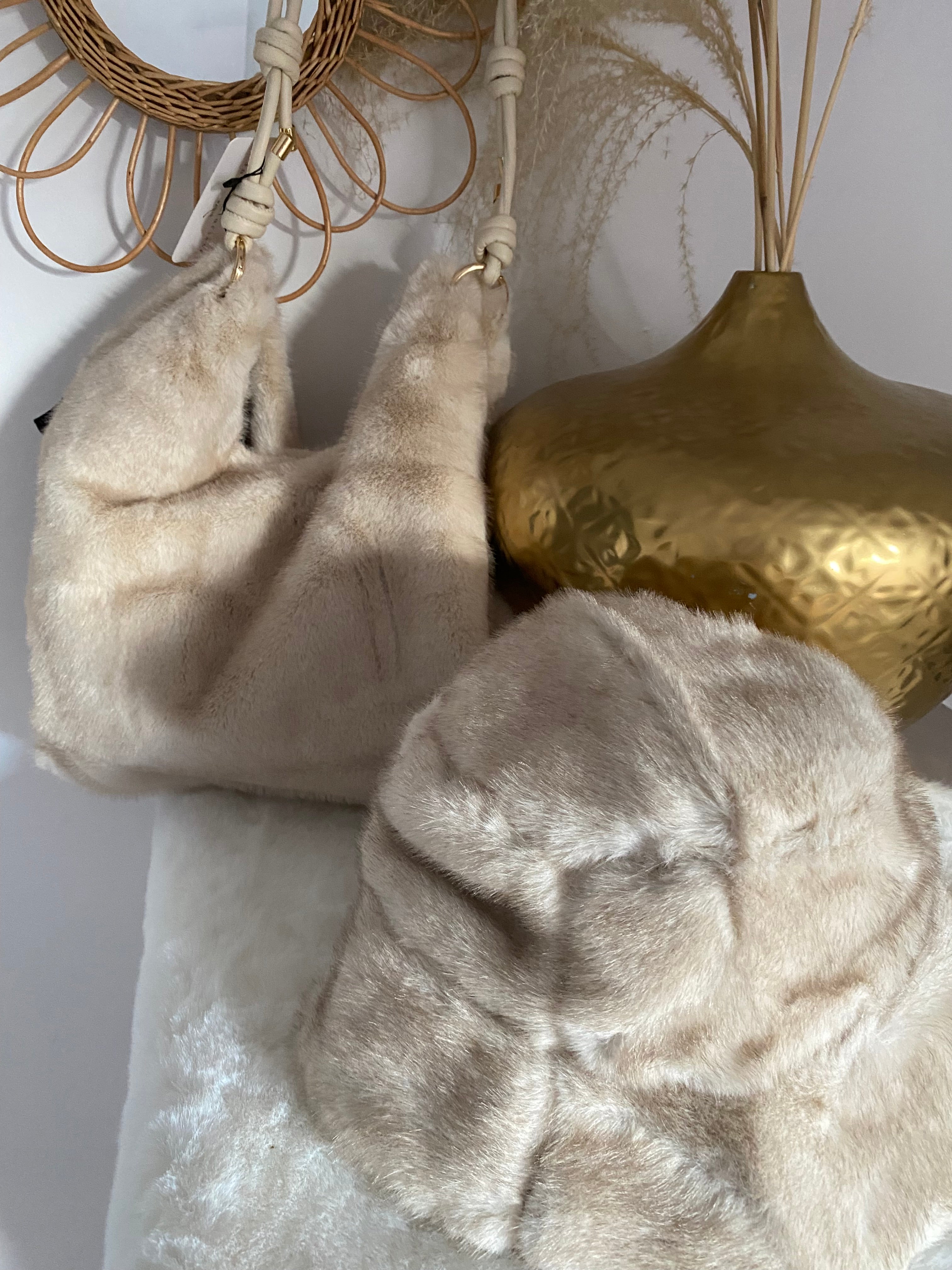 SAC FAUSSE FOURRURE LEA BEIGE