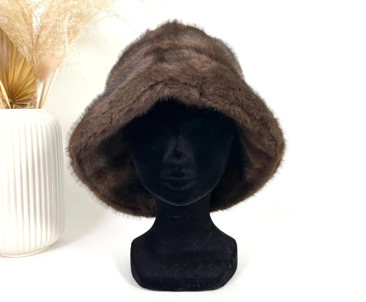 BOB FAUSSE FOURRURE CAFE        ( categorie bonnet )