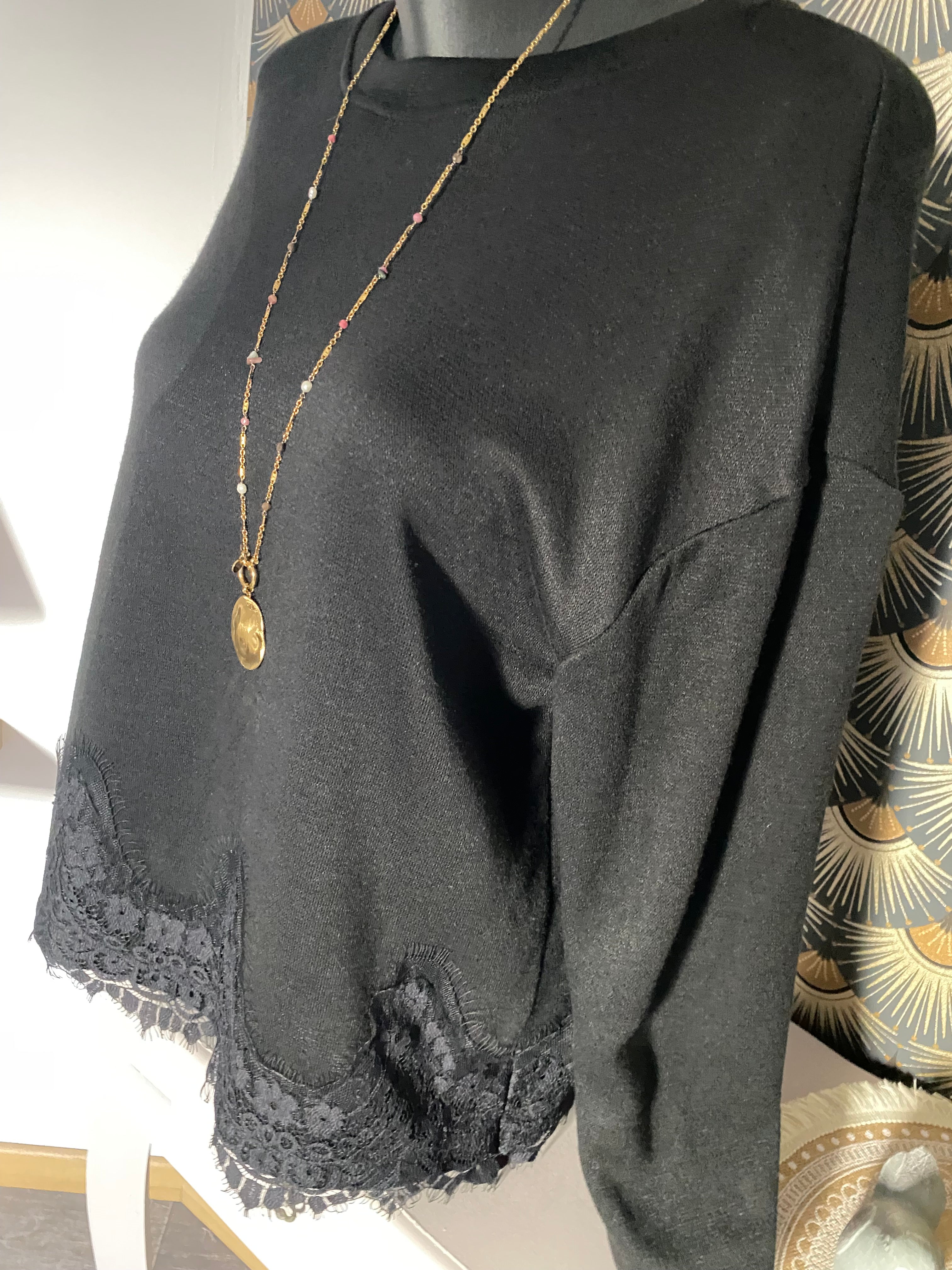 PULL DENTELLE TU 36/44 NOIR