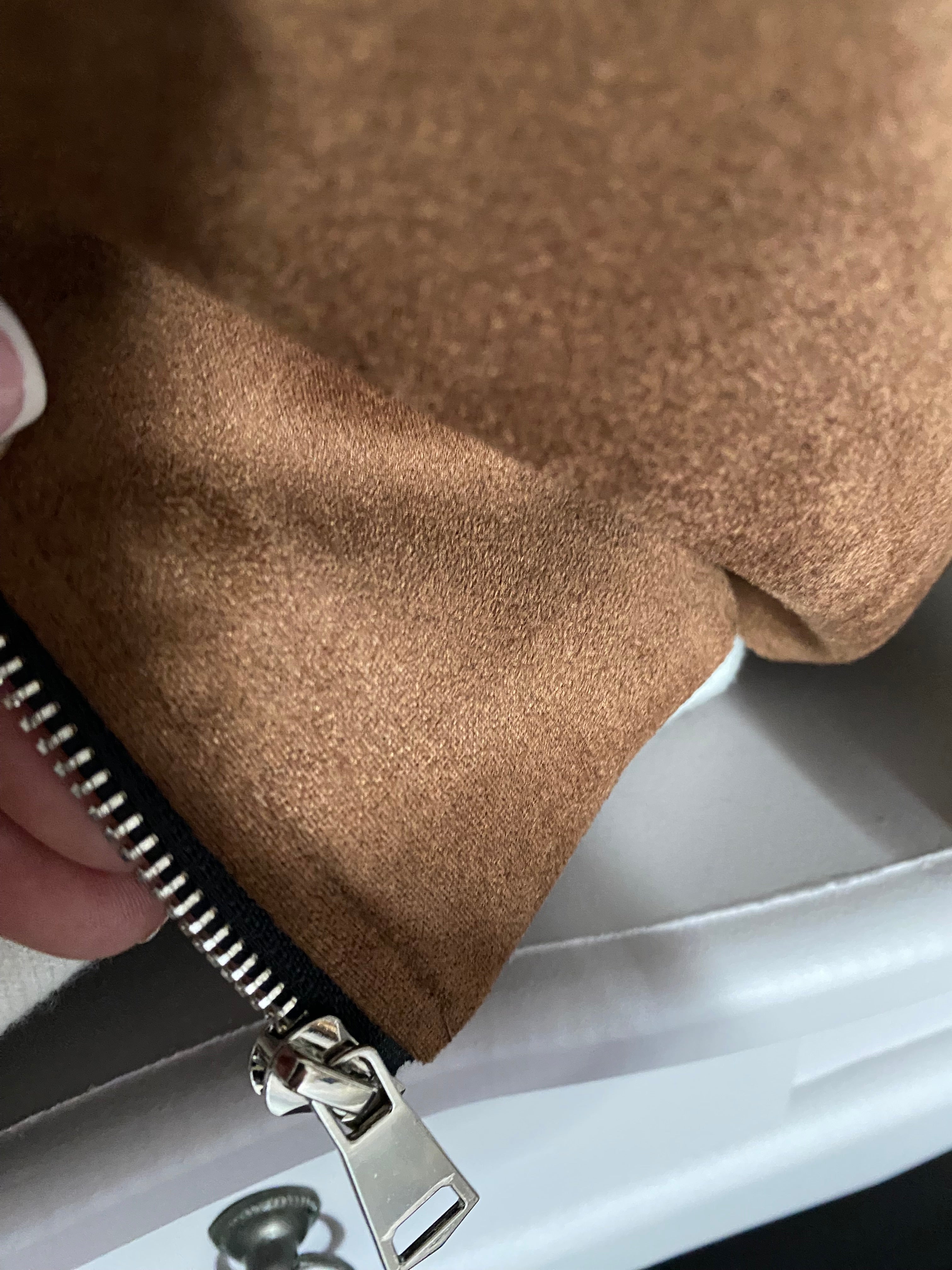 GILET ZIPE SUEDE TU36/44  CAMEL