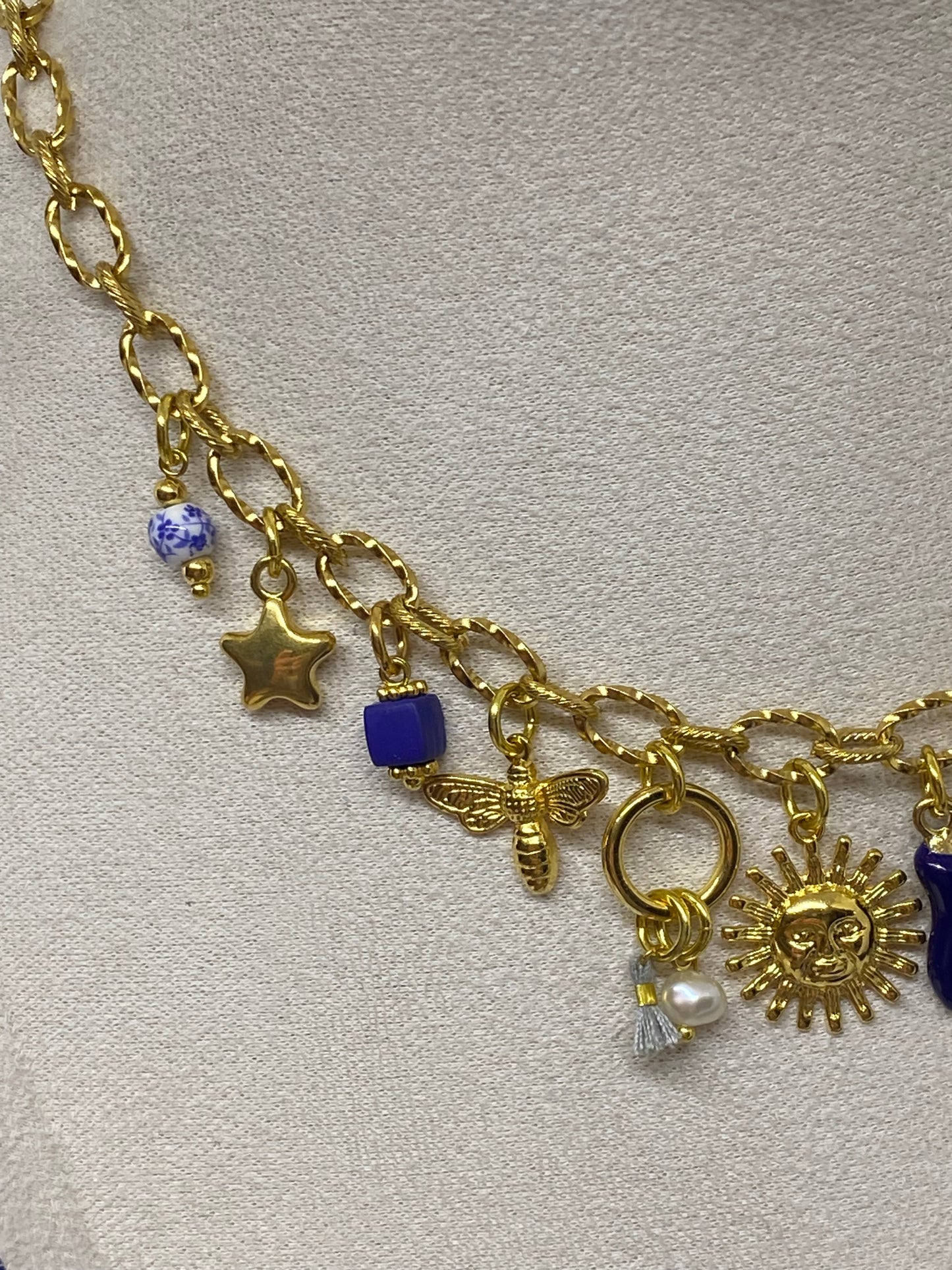 COLLIER ZEUS