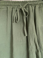 SHORT GAZE DE COTON 36/42 PETIT 44    5 COLORIS ( kaki , blanc , noir , ecru , orange )