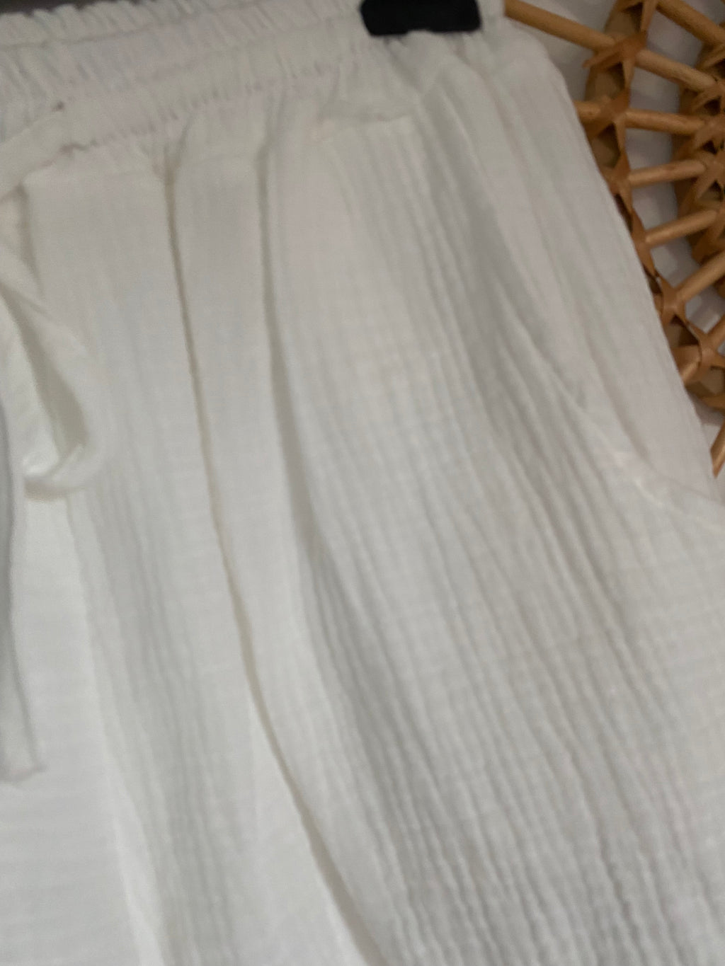 SHORT GAZE DE COTON 36/42 PETIT 44    5 COLORIS ( kaki , blanc , noir , ecru , orange )