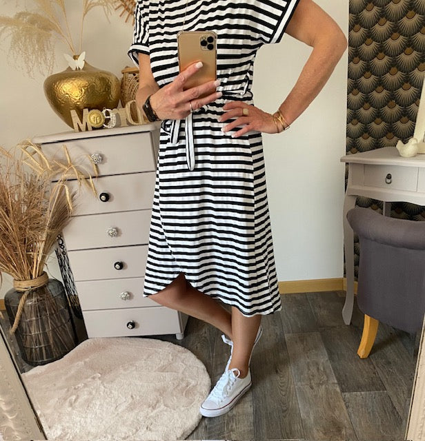 ROBE MARINIERE NOIRE ET BLANCHE S, M, L