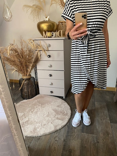 ROBE MARINIERE NOIRE ET BLANCHE S, M, L