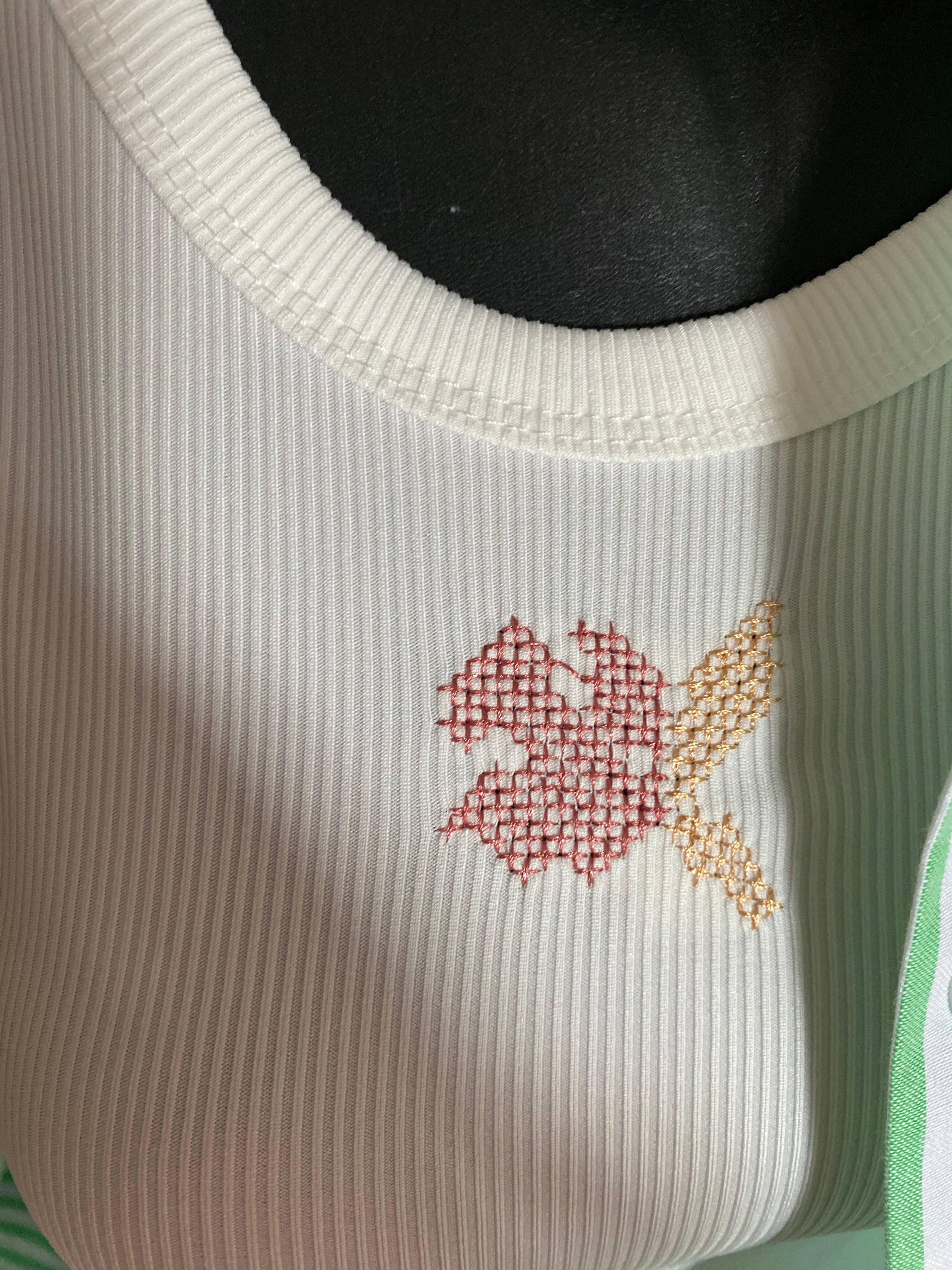 ENSEMBLE CHEMISE   BRODEE RAYEE ET DEBARDEUR VERT TU 34/42