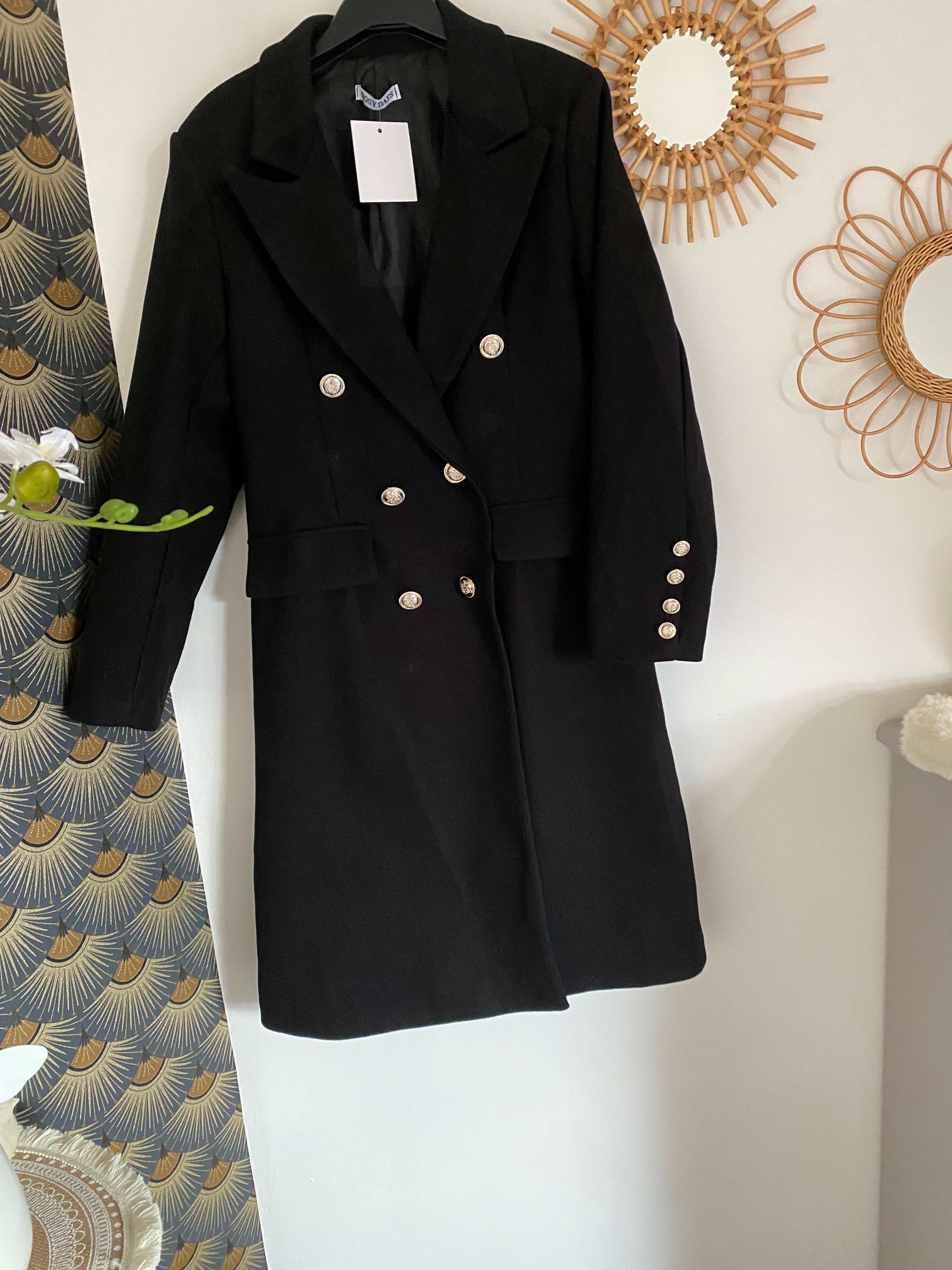 MANTEAU ROSY NOIR  TAILLES : S/M /L /XL