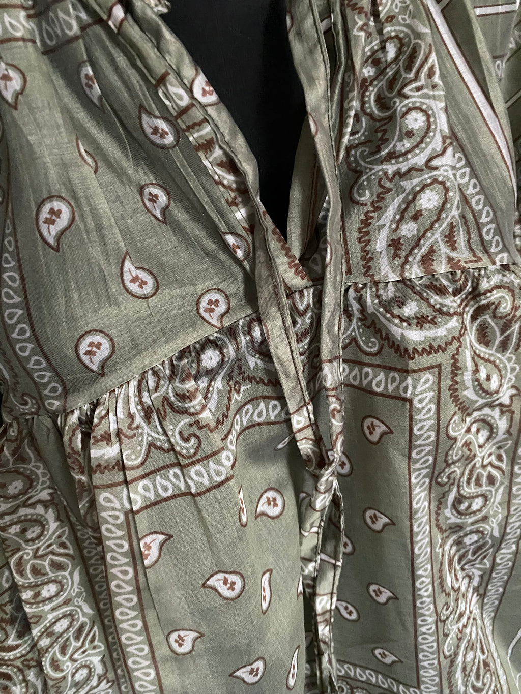 BLOUSE EN TENCEL  FLUIDE BANDANA KAKI  TU36/46