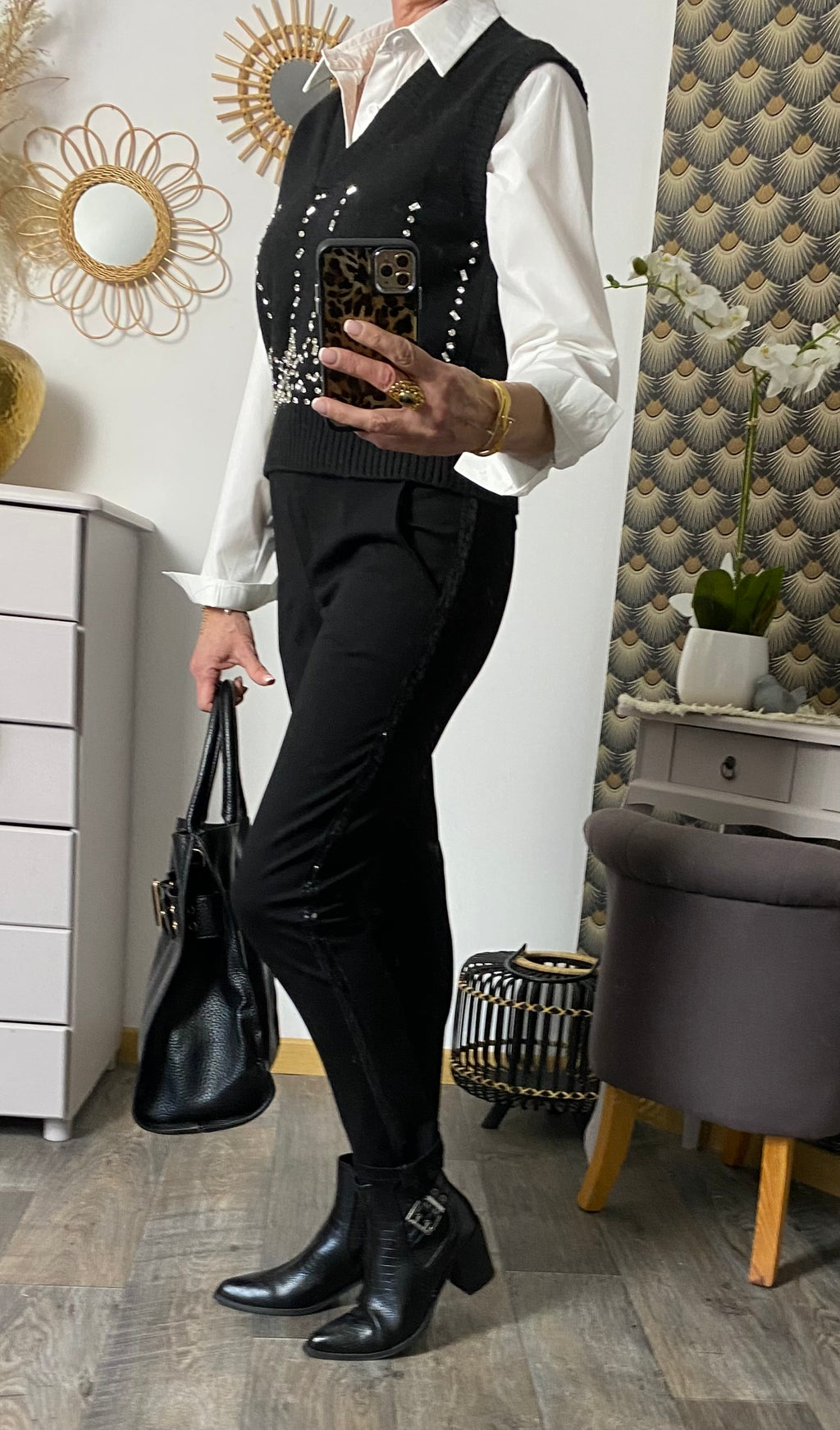 PANTALON DE FETE AVEC  BANDE SEQUINS   S/M/L/XL