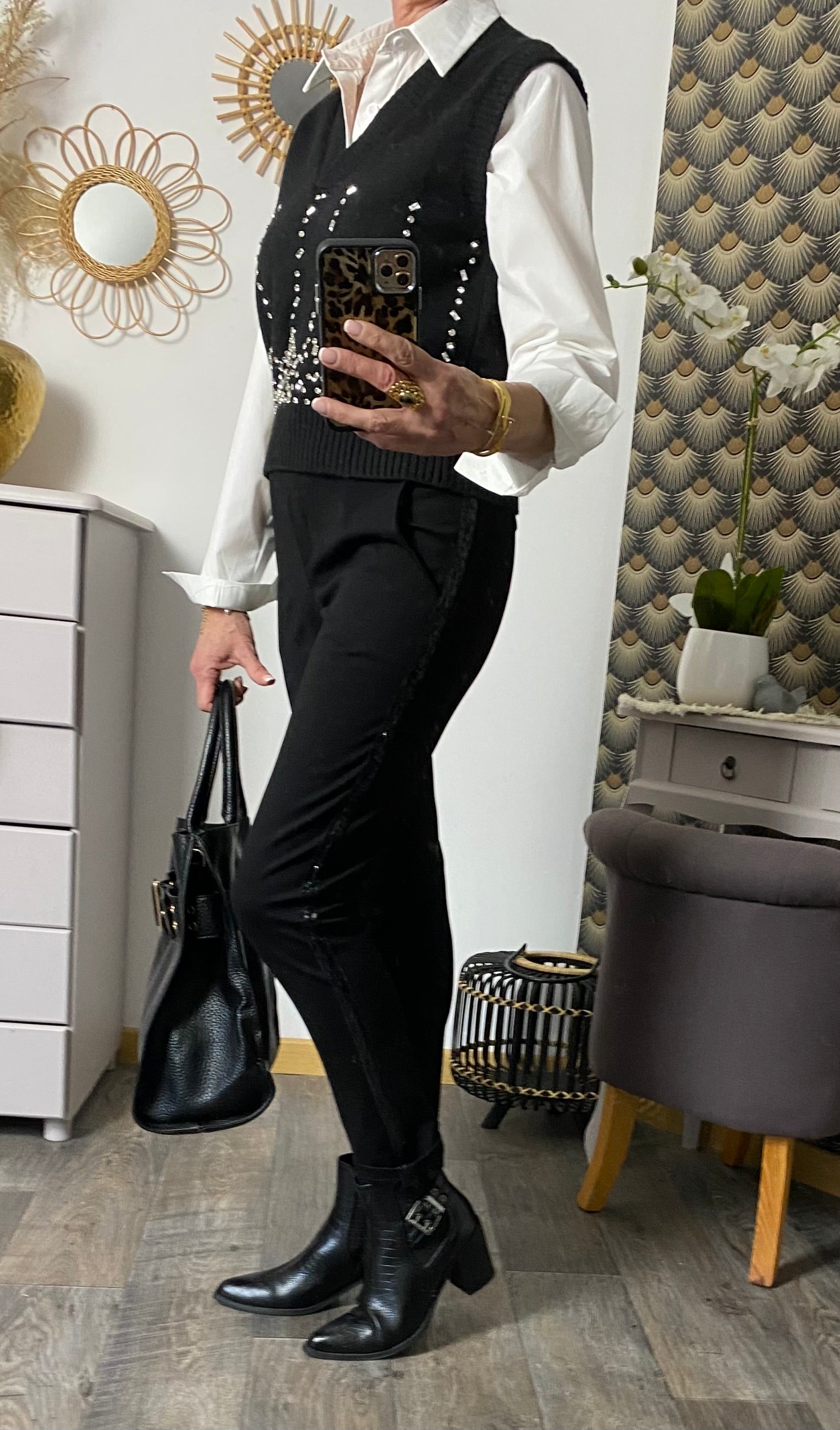 PANTALON DE FETE AVEC  BANDE SEQUINS   S/M/L/XL