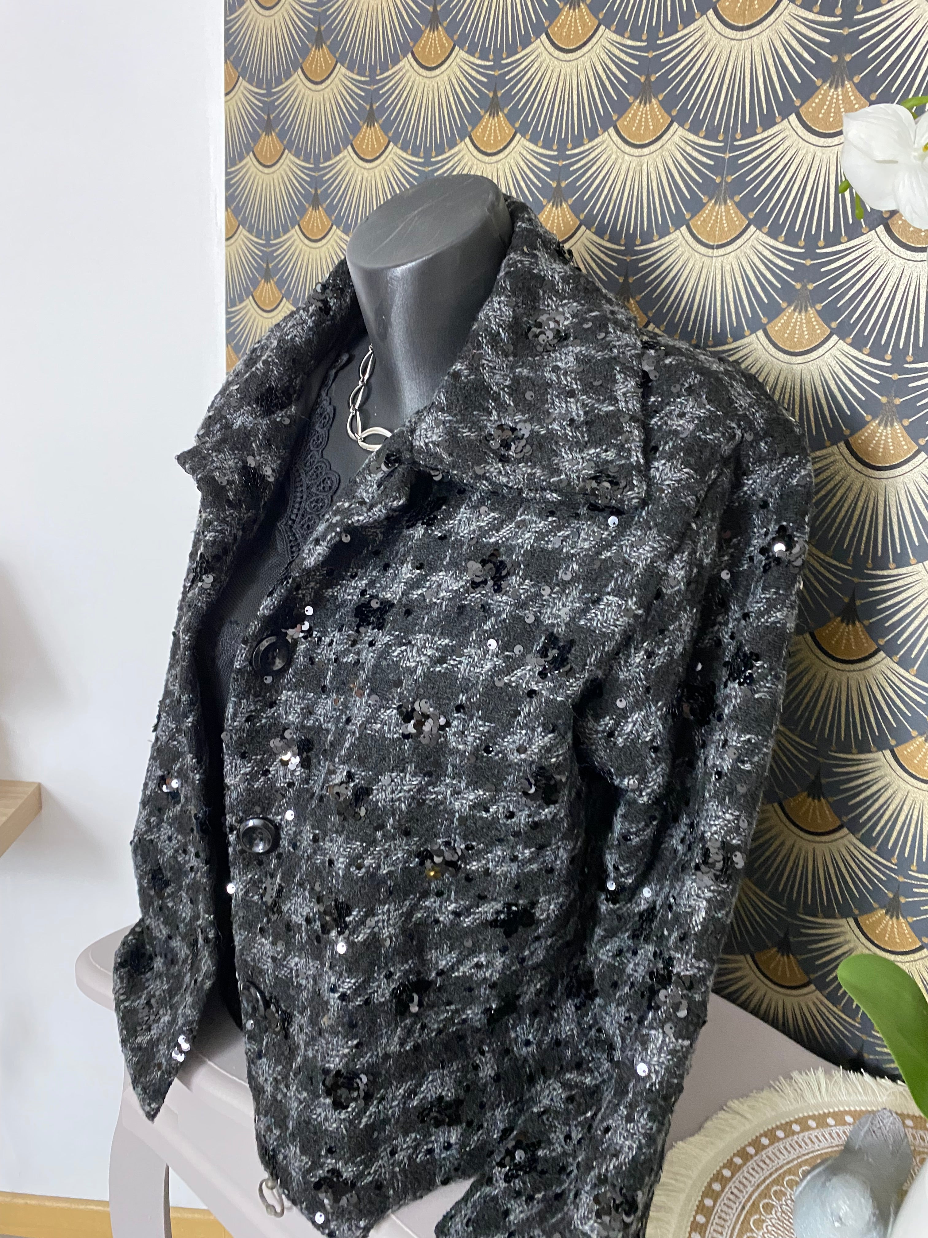 VESTE TWEED ET SEQUINS   TAILLES : S/M OU L/XL