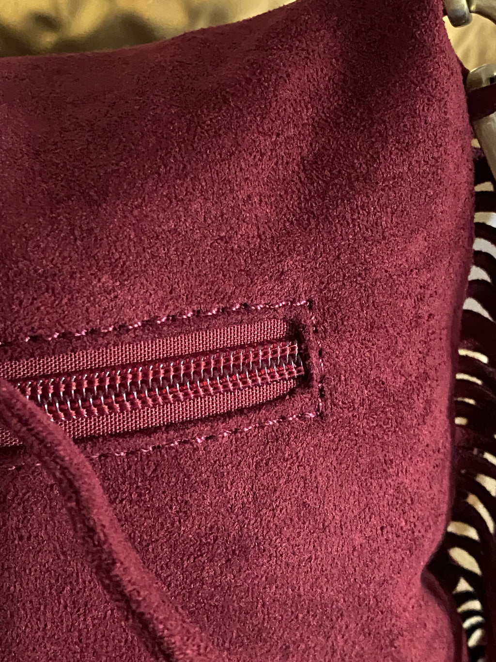 SAC SUEDE A FRANGE BORDEAUX