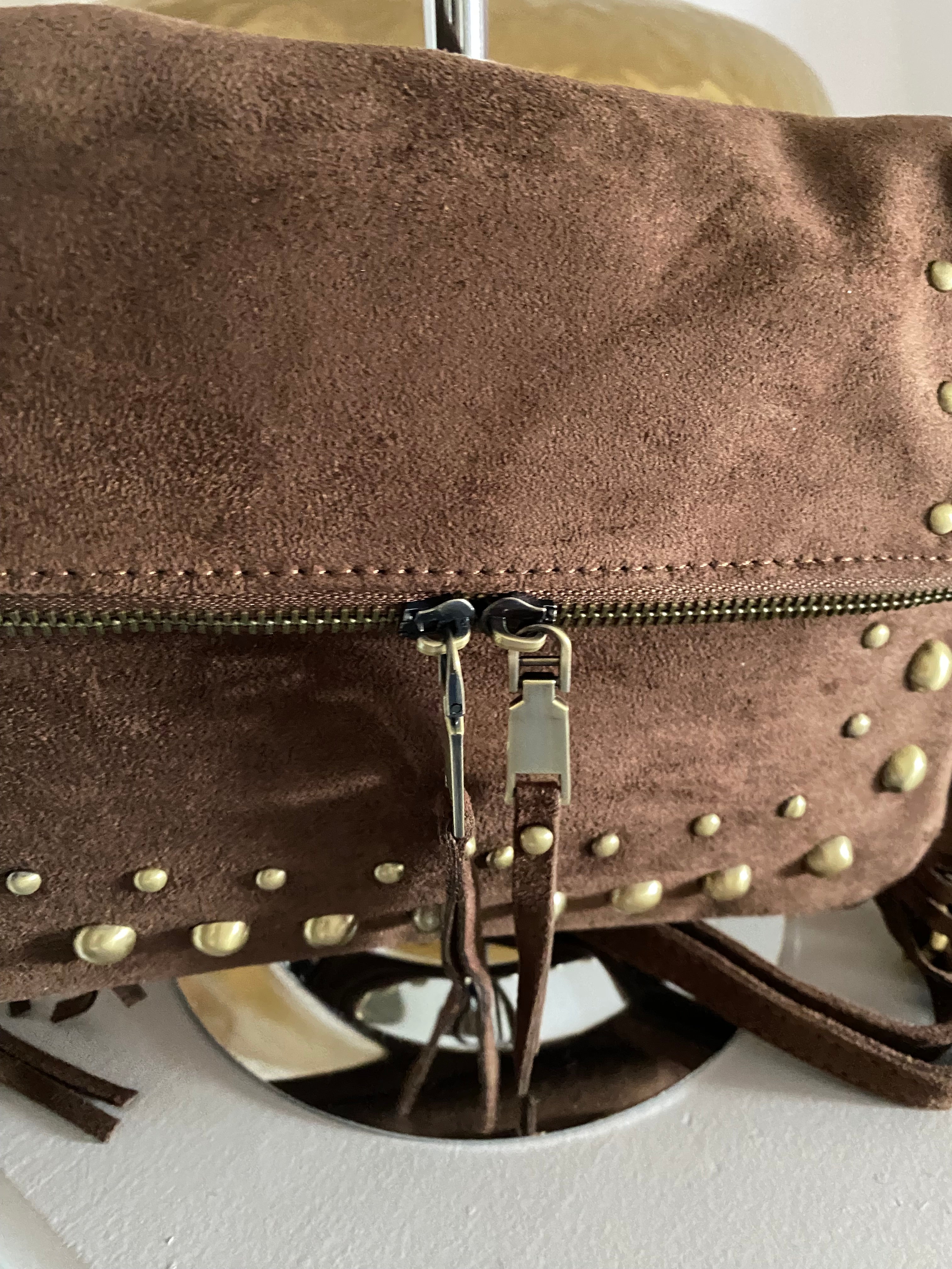 SAC SUEDE A FRANGE CHOCO