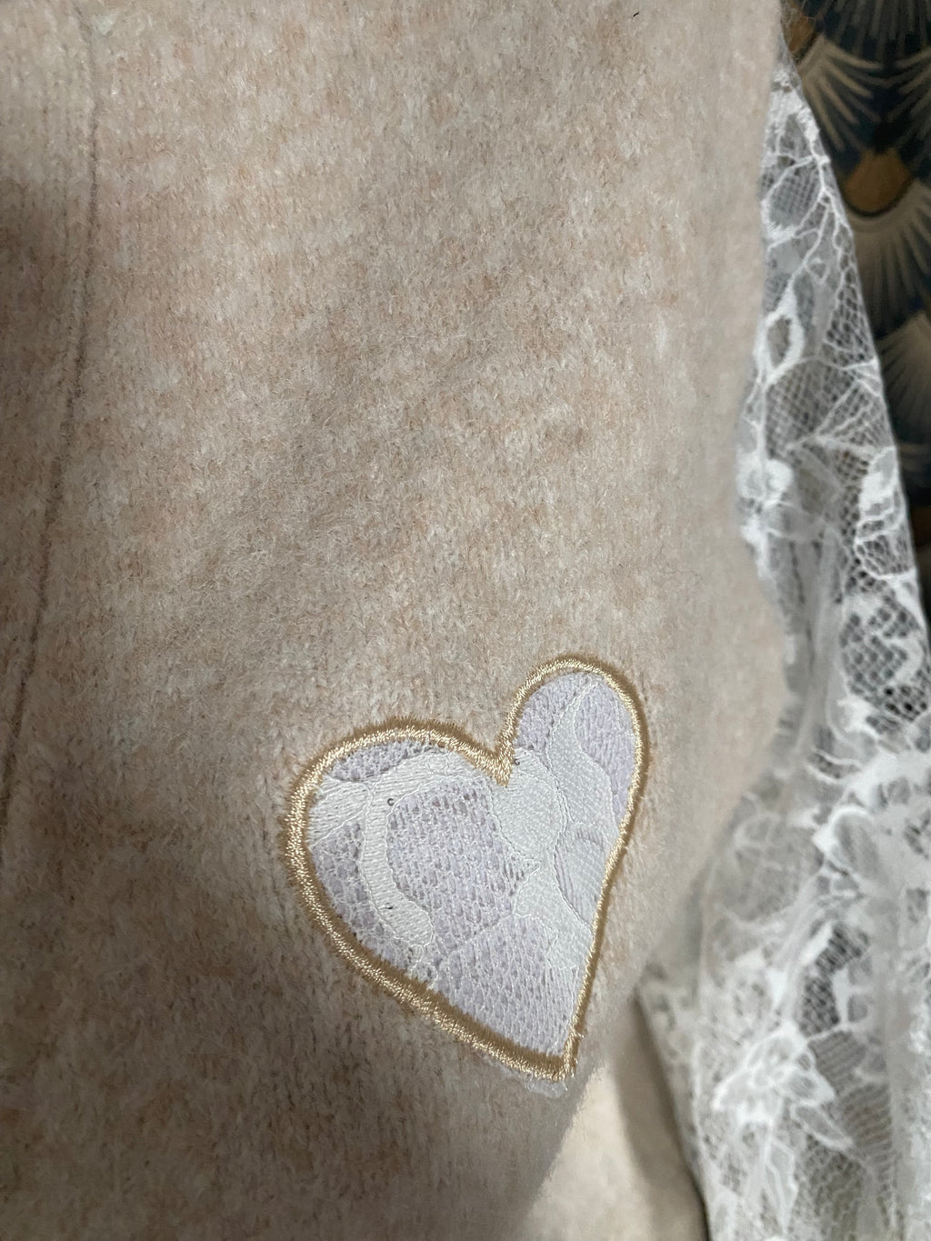 PULL DENTELLE COEUR ECRU  TU 36/42 PETIT 44