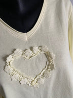 TOP FLEURS  JAUNE    36/42 petit 44