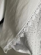 TOP FLEURS BLANC    36/42 petit 44