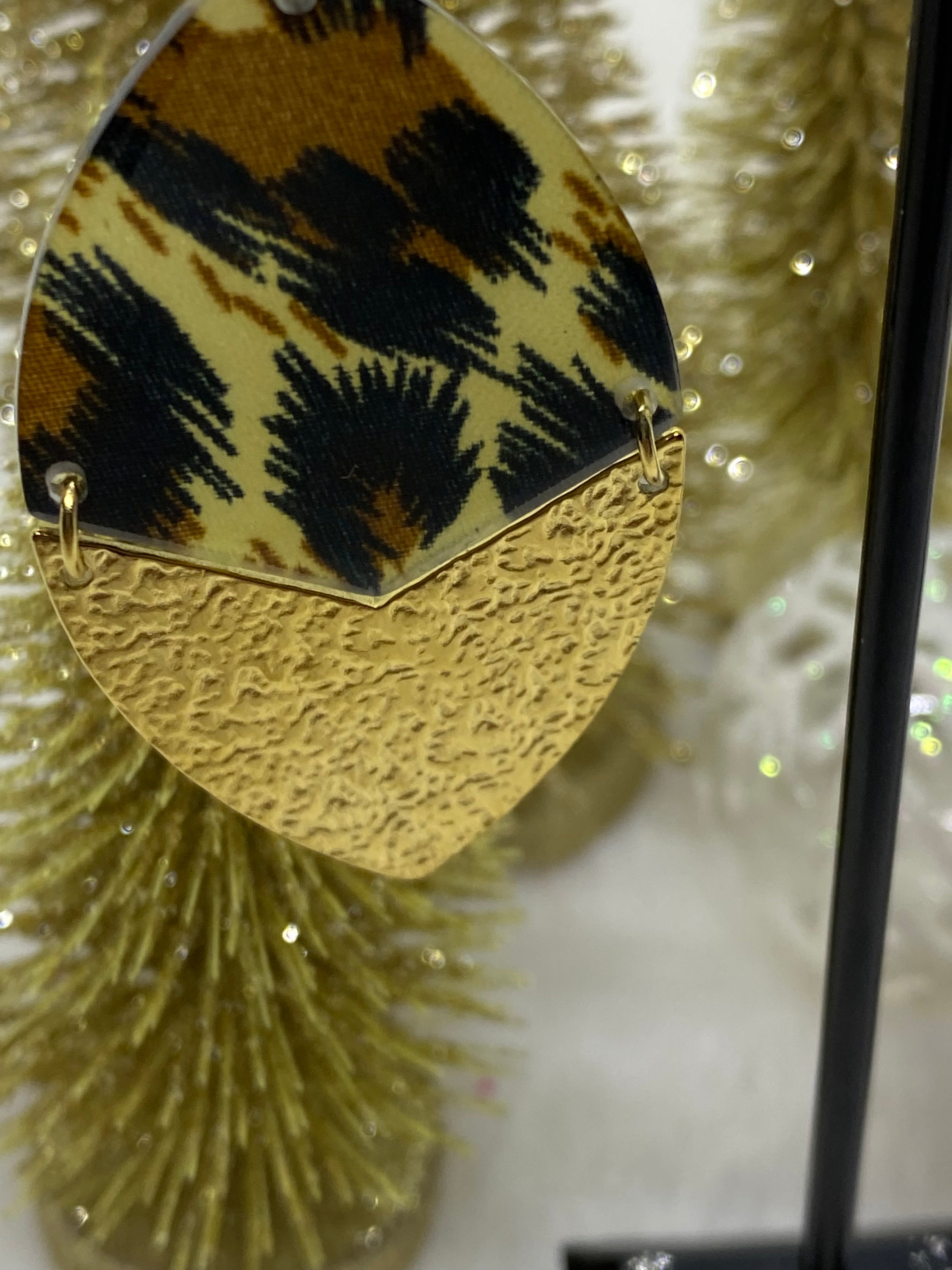 BOUCLES D' OREILLES ACIER INOXYDABLE LEO