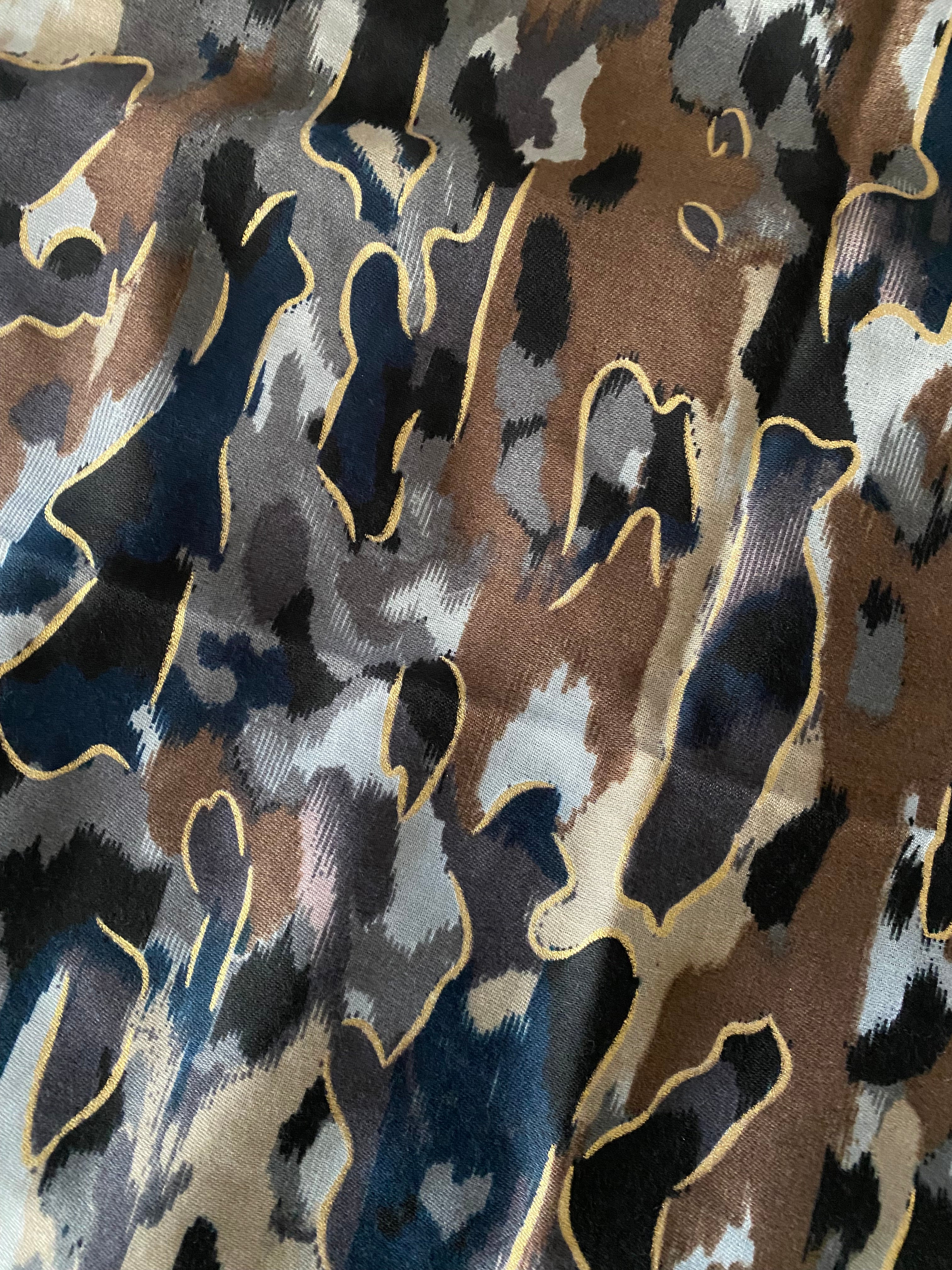 CHAUSSETTE DE NOEL  LUTIN AVEC  FOULARD , PARFUM ,BOUCLES D'OREILLES